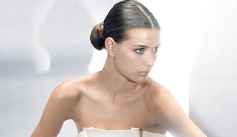 Novias: Catálogo de R'Difusión Peluqueros Novias: Catálogo de R'Difusión Peluqueros