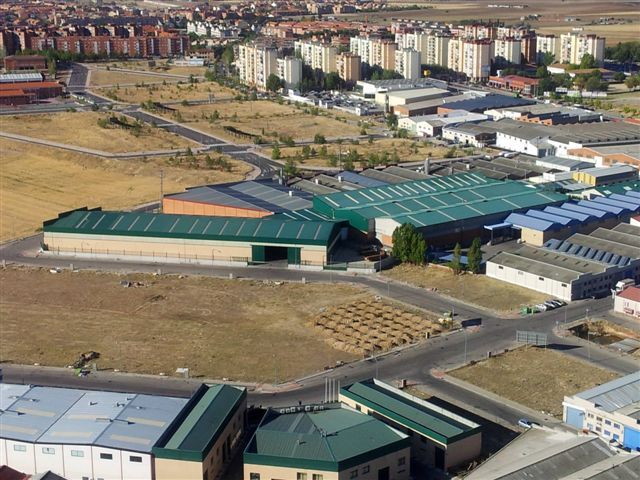 Materiales: Catálogo Hierros y aceros de Hierros y Tubos Lorca