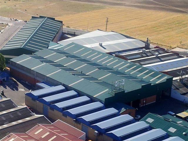 Materiales: Catálogo Hierros y aceros de Hierros y Tubos Lorca