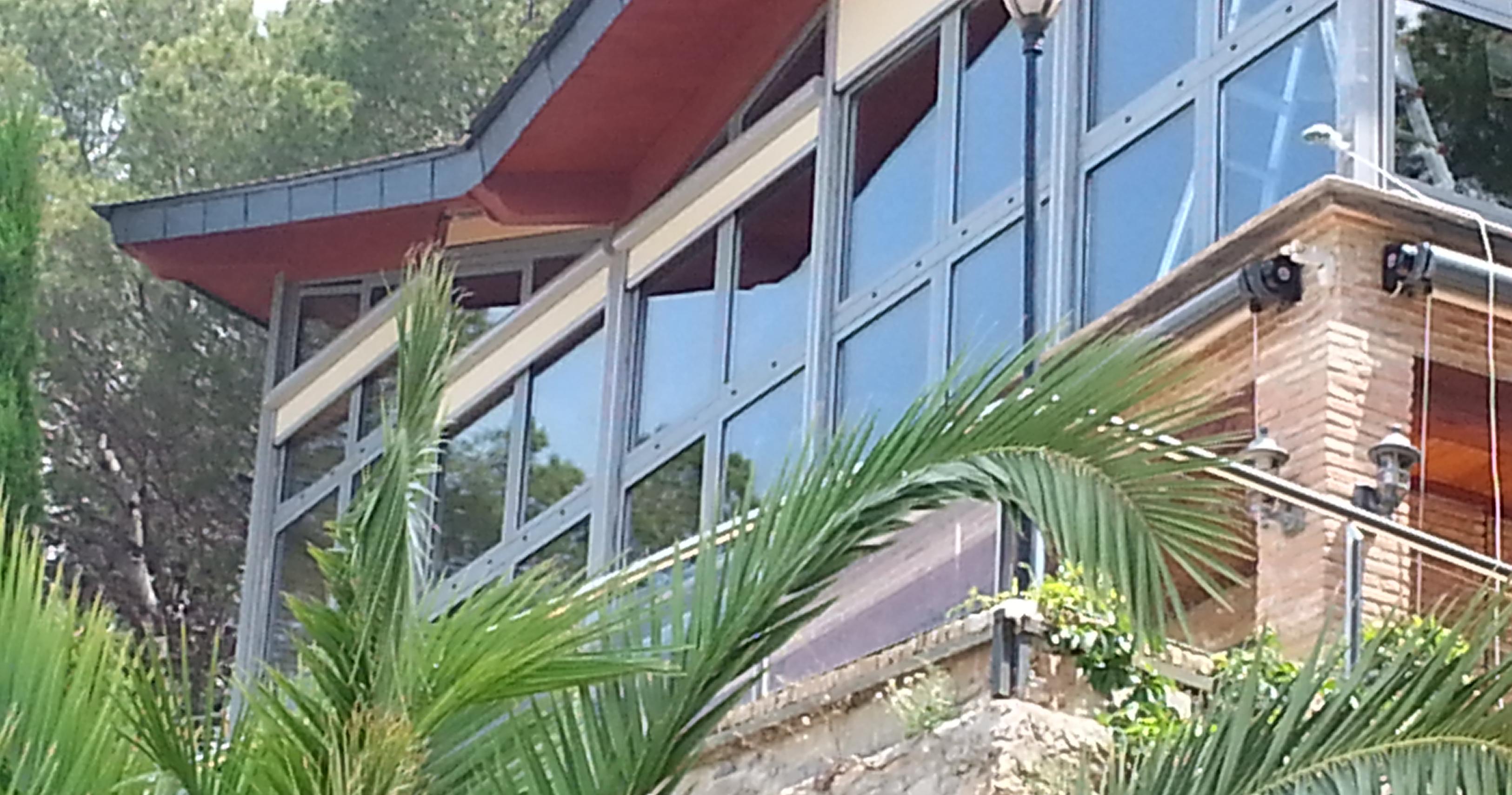 TOLDO VERTICAL SCREEN RITS: Catálogo de Toldos Gea TOLDO VERTICAL SCREEN RITS: Catálogo de Toldos Gea