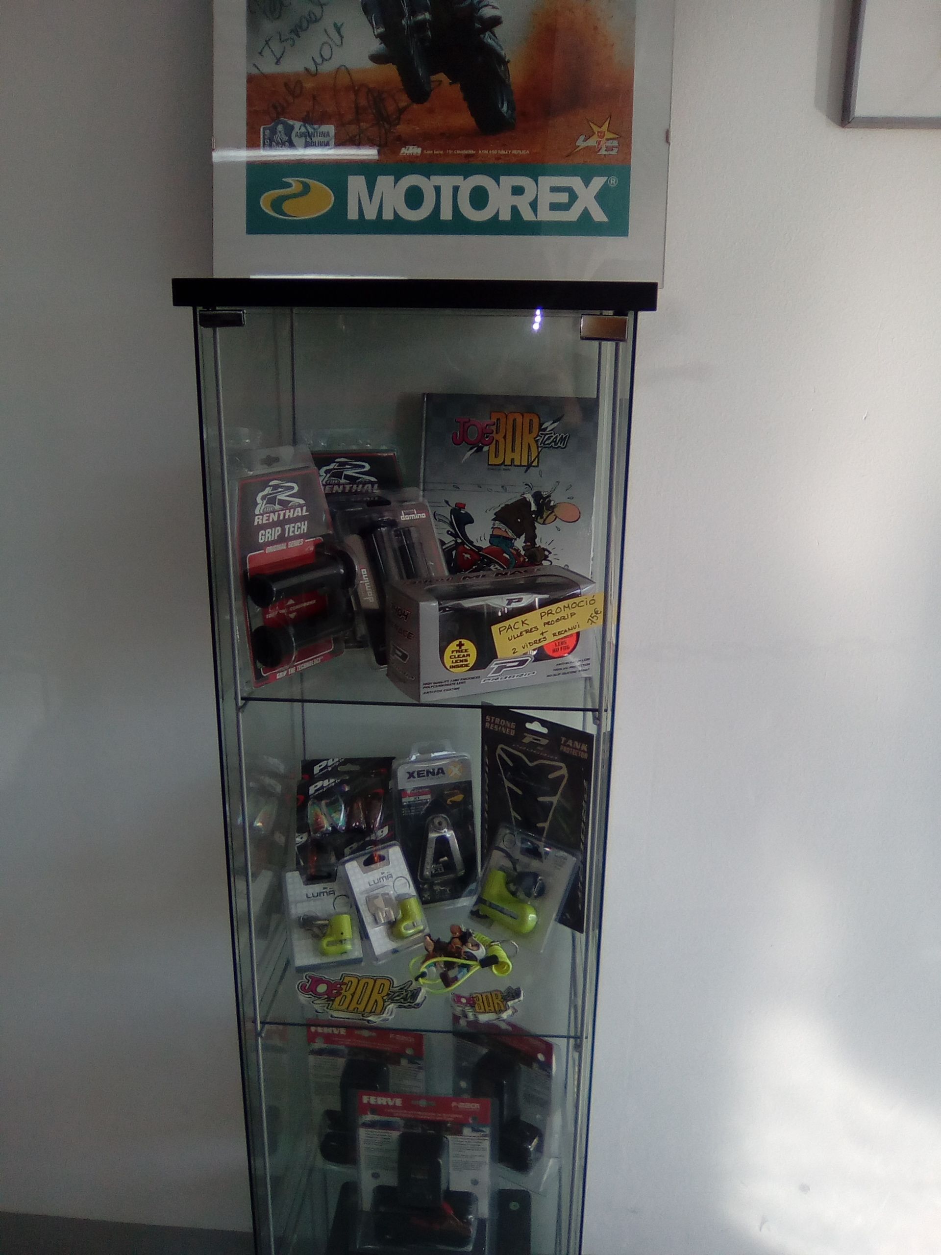 Accesorios y complementos: Servicios de Isracing Motos Accesorios y complementos: Servicios de Isracing Motos