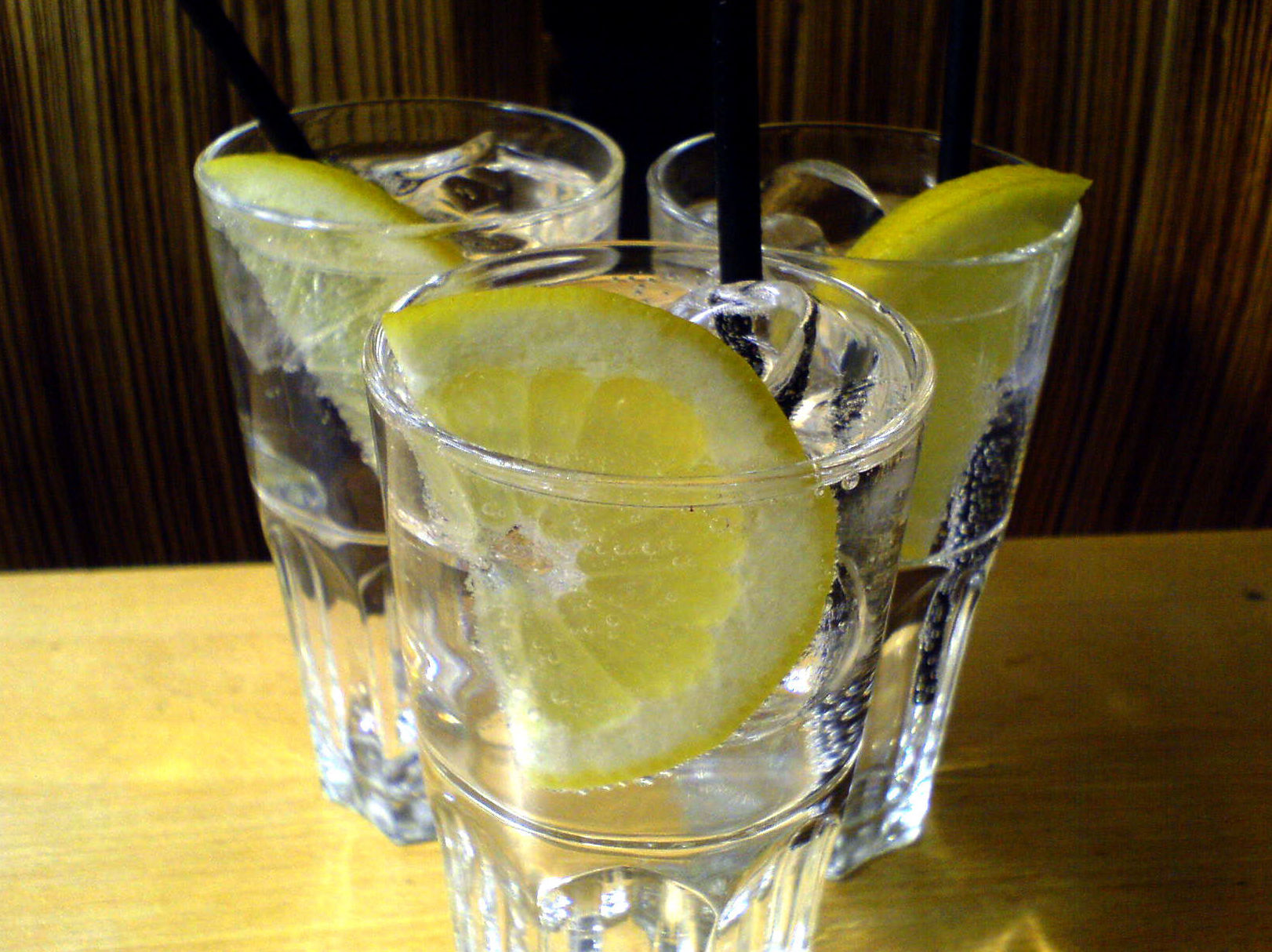 Combinados: Carta de Bar La Pilareta Combinados: Carta de Bar La Pilareta