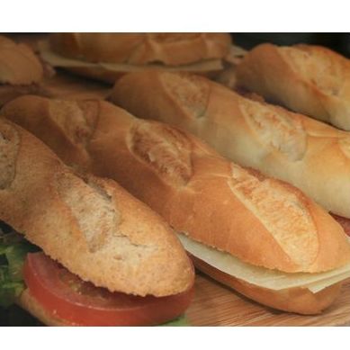 Bocadillos: Carta de Bar La Pilareta Bocadillos: Carta de Bar La Pilareta