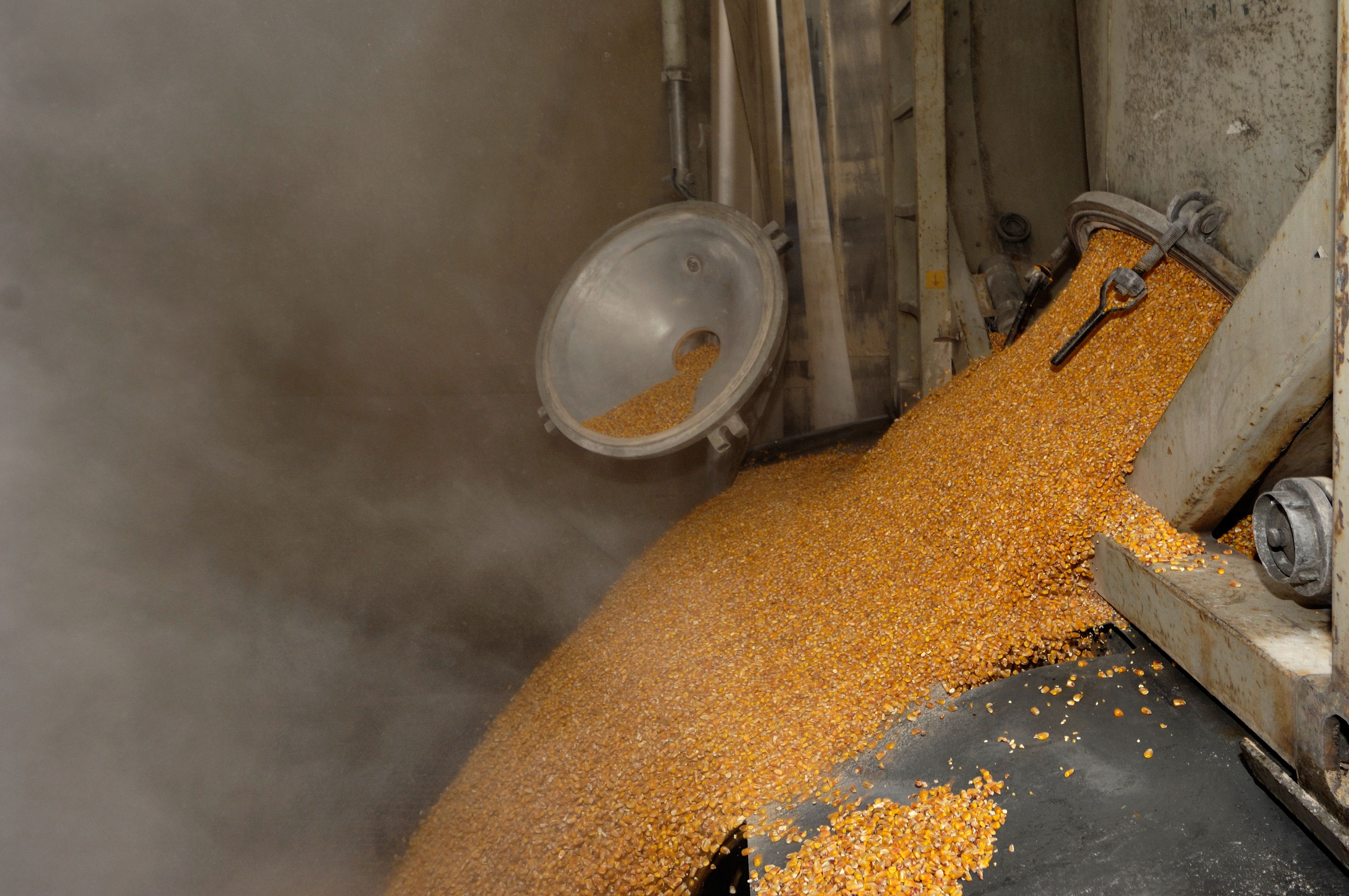 Transporte de cereales, paja y alfalfa a nivel nacional