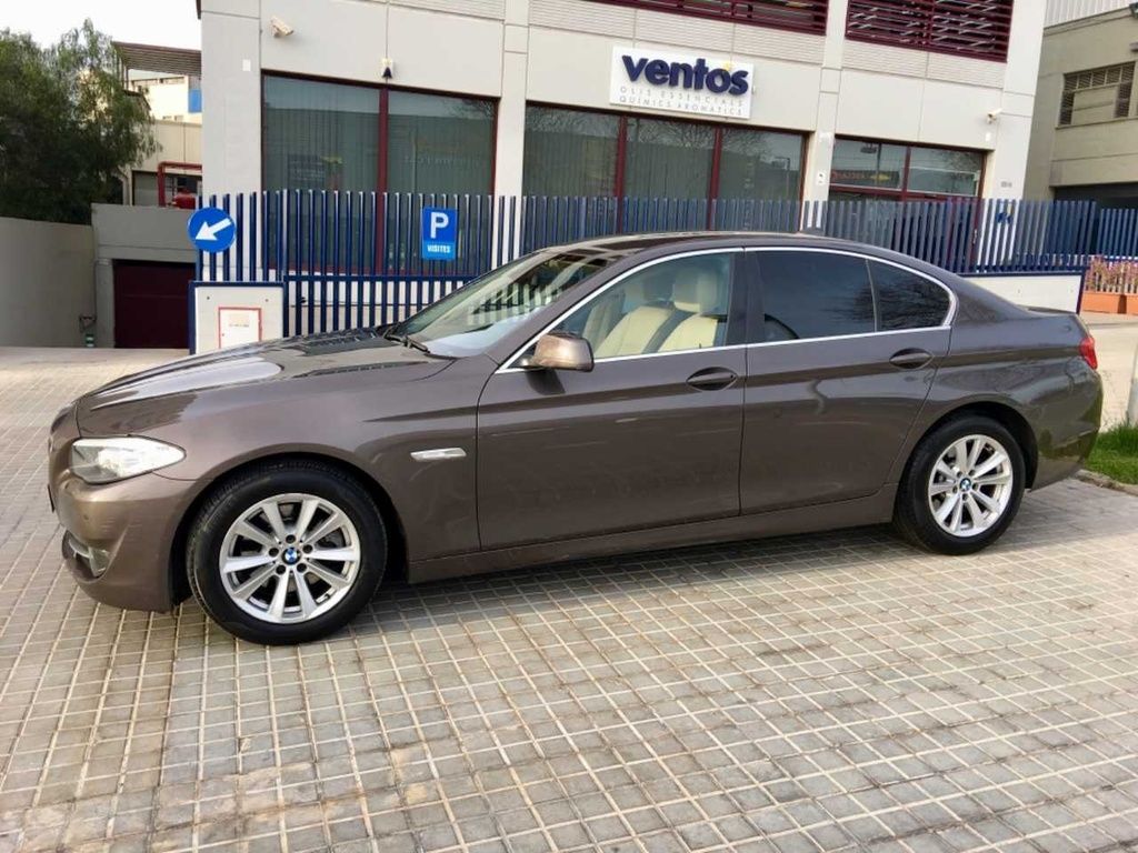 BMW Serie 5 520D AUT 184CV: Servicios de CONCESIONARIO MEL`S BMW Serie 5 520D AUT 184CV: Servicios de CONCESIONARIO MEL`S