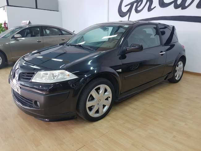 Renault Megane 1.6I Extreme 110CV: Vehículos de ocasión de Gercars Renault Megane 1.6I Extreme 110CV: Vehículos de ocasión de Gercars