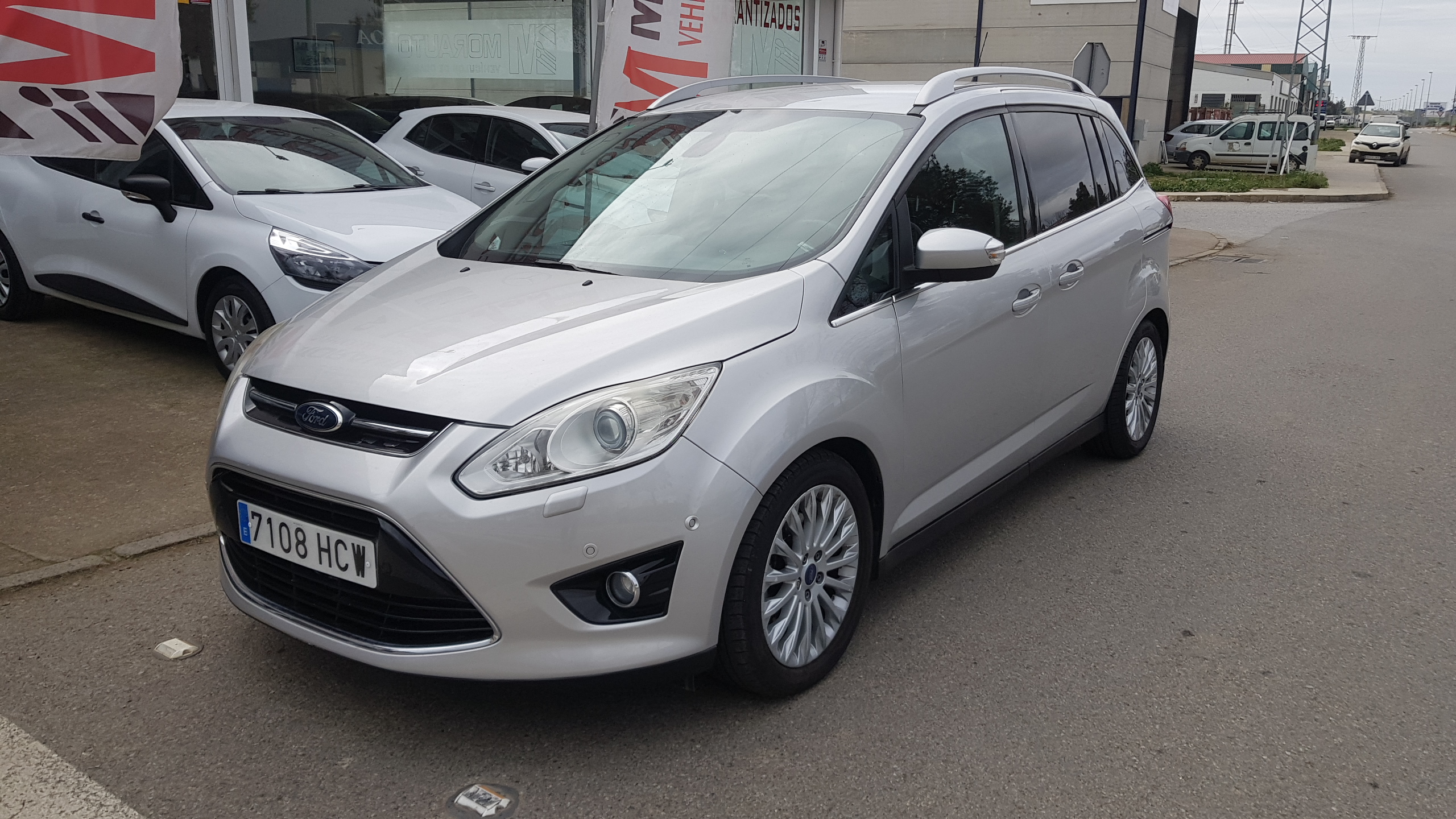 Ford Grand C-Max 1.6 Tdci 115 cv 7plazas: Catálogo de AUTOMOVILES MORAUTO SL Ford Grand C-Max 1.6 Tdci 115 cv 7plazas: Catálogo de AUTOMOVILES MORAUTO SL