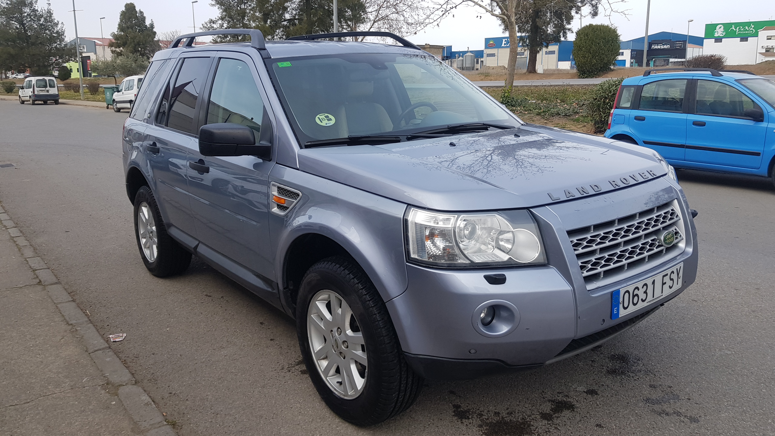 LAND ROVER FREELANDER 2.2 D-4D: Catálogo de AUTOMOVILES MORAUTO SL LAND ROVER FREELANDER 2.2 D-4D: Catálogo de AUTOMOVILES MORAUTO SL