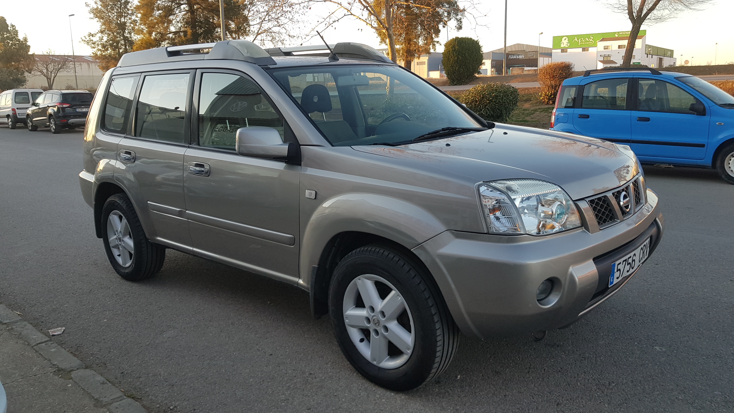 NISSAN X-TRAIL 2.2 dCi Sport: Catálogo de AUTOMOVILES MORAUTO SL NISSAN X-TRAIL 2.2 dCi Sport: Catálogo de AUTOMOVILES MORAUTO SL