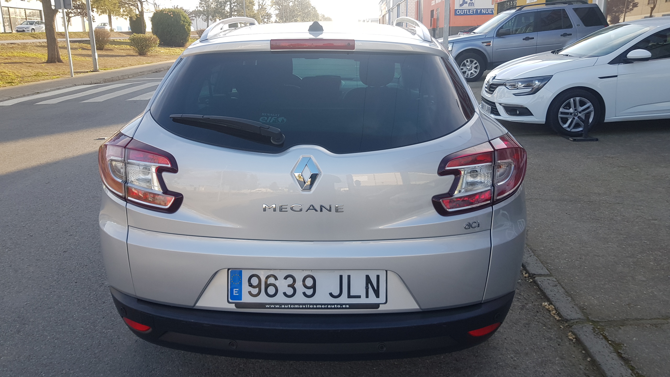 Renault Megane Sport Tourer 1.5 Dci Limited: Catálogo de AUTOMOVILES MORAUTO SL Renault Megane Sport Tourer 1.5 Dci Limited: Catálogo de AUTOMOVILES MORAUTO SL