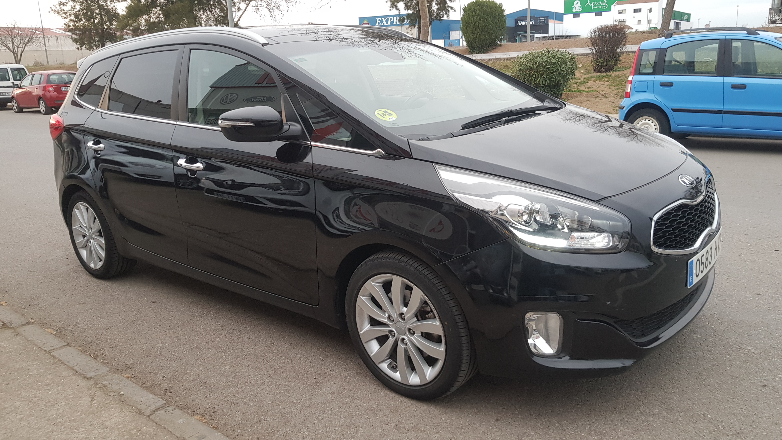 Kia Carens 1.7 CRDi VGT 136cv Emotion EcoDynam 7pl: Catálogo de AUTOMOVILES MORAUTO SL Kia Carens 1.7 CRDi VGT 136cv Emotion EcoDynam 7pl: Catálogo de AUTOMOVILES MORAUTO SL