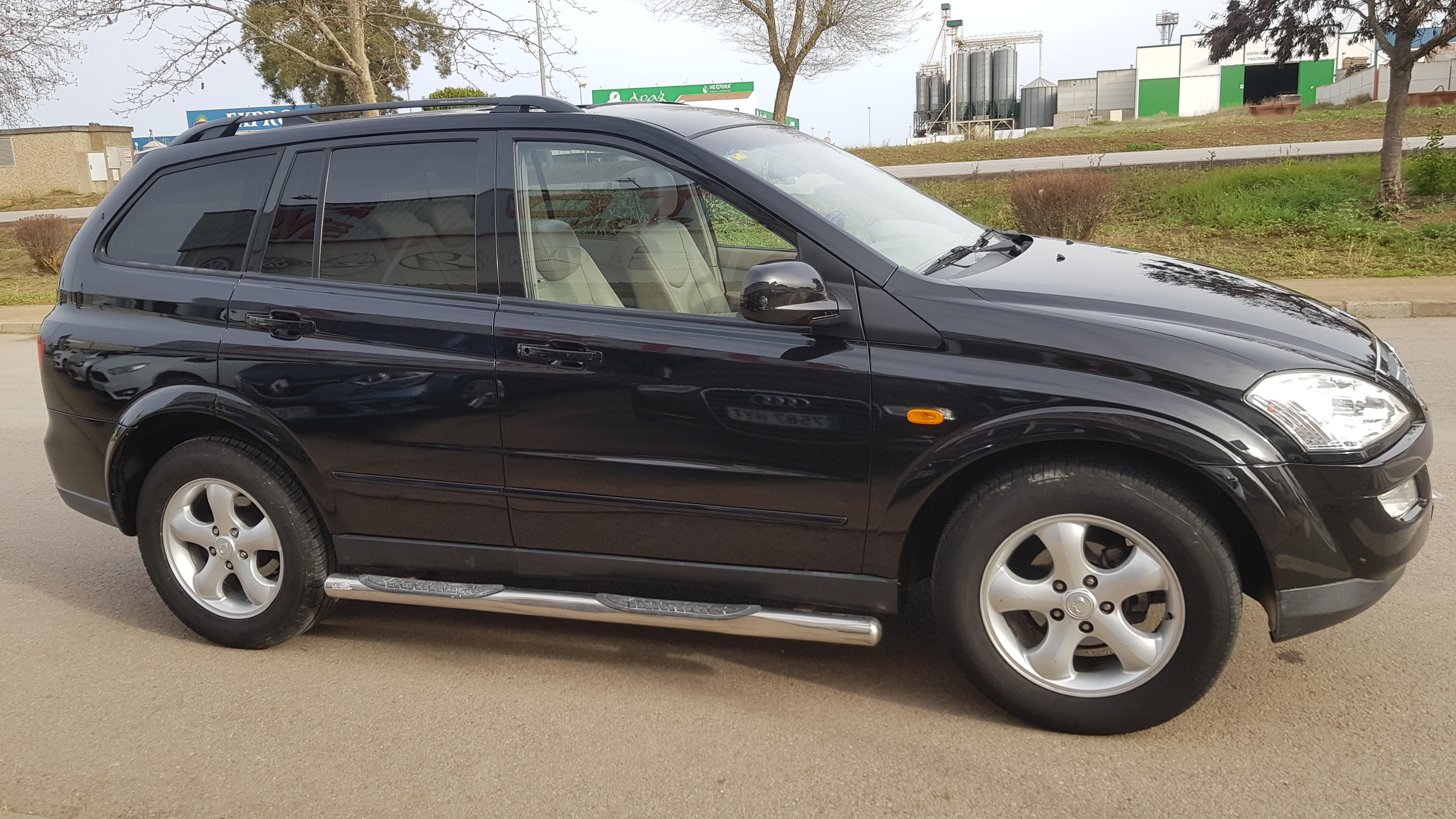 Ssangyong Kyron 200Xdi Premium Profesional 4x4 con reductora: Catálogo de AUTOMOVILES MORAUTO SL Ssangyong Kyron 200Xdi Premium Profesional 4x4 con reductora: Catálogo de AUTOMOVILES MORAUTO SL