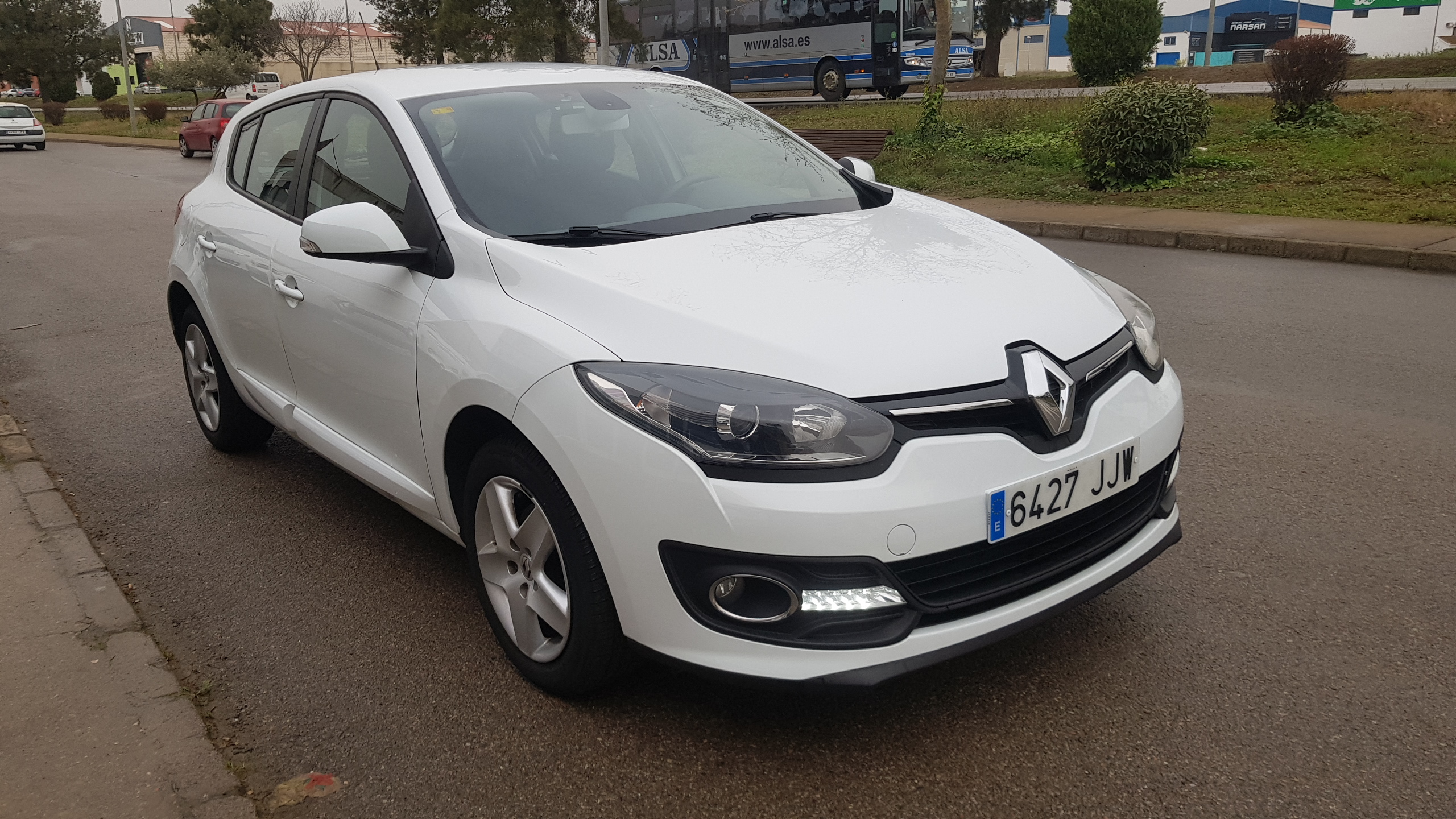 Renault Megane Business dCi 110 eco2: Catálogo de AUTOMOVILES MORAUTO SL Renault Megane Business dCi 110 eco2: Catálogo de AUTOMOVILES MORAUTO SL