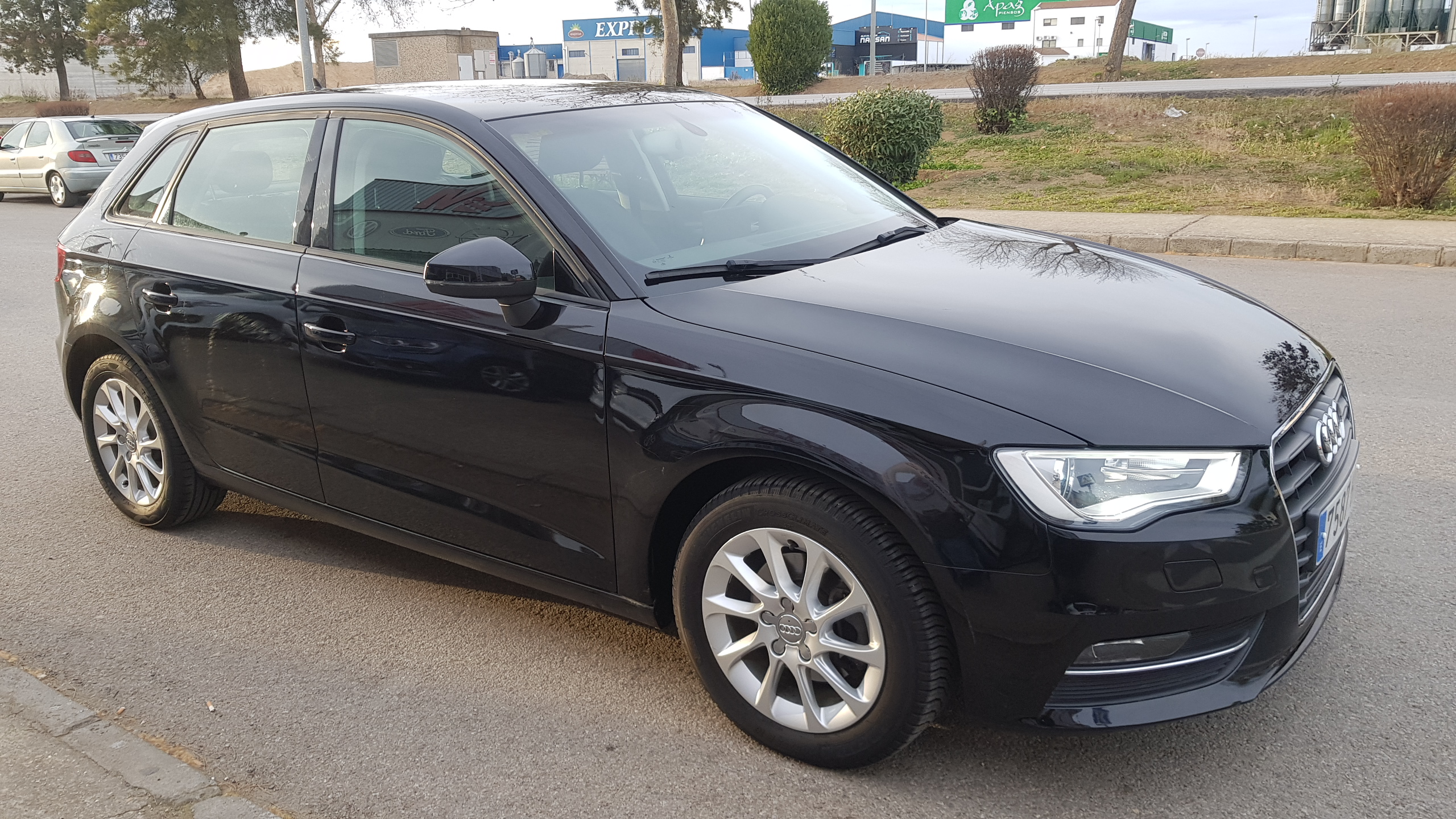 AUDI A3 Sportback 2.0 TDI 150 S tronic Ambiente: Catálogo de AUTOMOVILES MORAUTO SL AUDI A3 Sportback 2.0 TDI 150 S tronic Ambiente: Catálogo de AUTOMOVILES MORAUTO SL