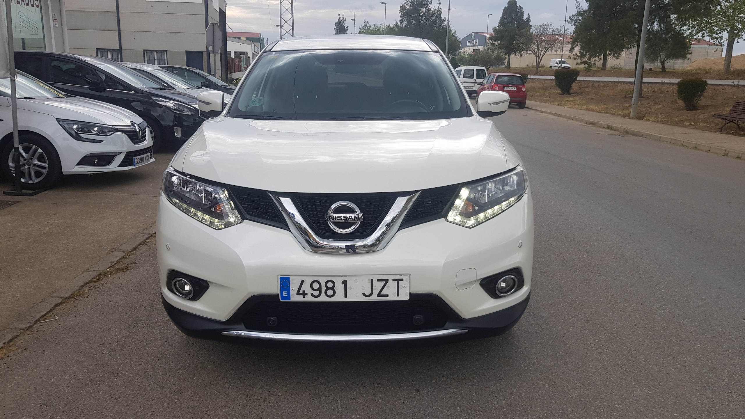 NISSAN XTRAIL 1.6 dCi 4x4i ACENTA: Catálogo de AUTOMOVILES MORAUTO SL NISSAN XTRAIL 1.6 dCi 4x4i ACENTA: Catálogo de AUTOMOVILES MORAUTO SL