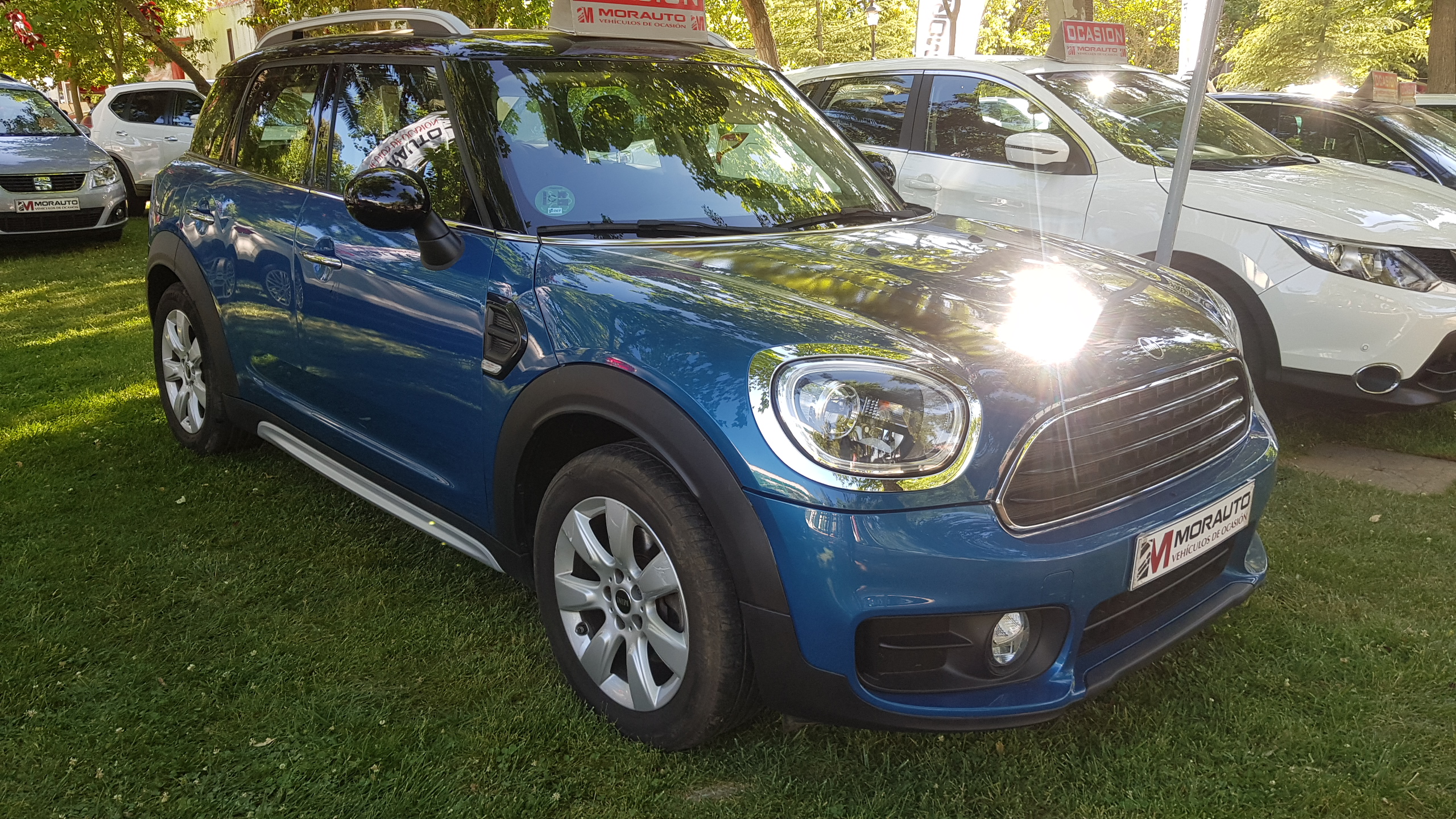 MINI Countryman Cooper D: Catálogo de AUTOMOVILES MORAUTO SL MINI Countryman Cooper D: Catálogo de AUTOMOVILES MORAUTO SL