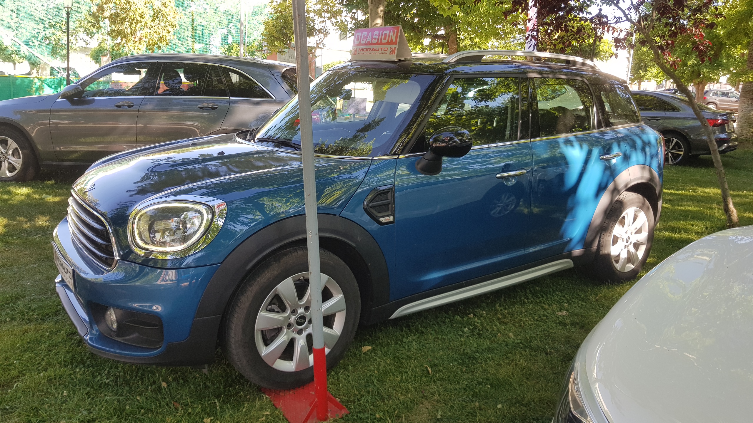 MINI Countryman Cooper D: Catálogo de AUTOMOVILES MORAUTO SL MINI Countryman Cooper D: Catálogo de AUTOMOVILES MORAUTO SL