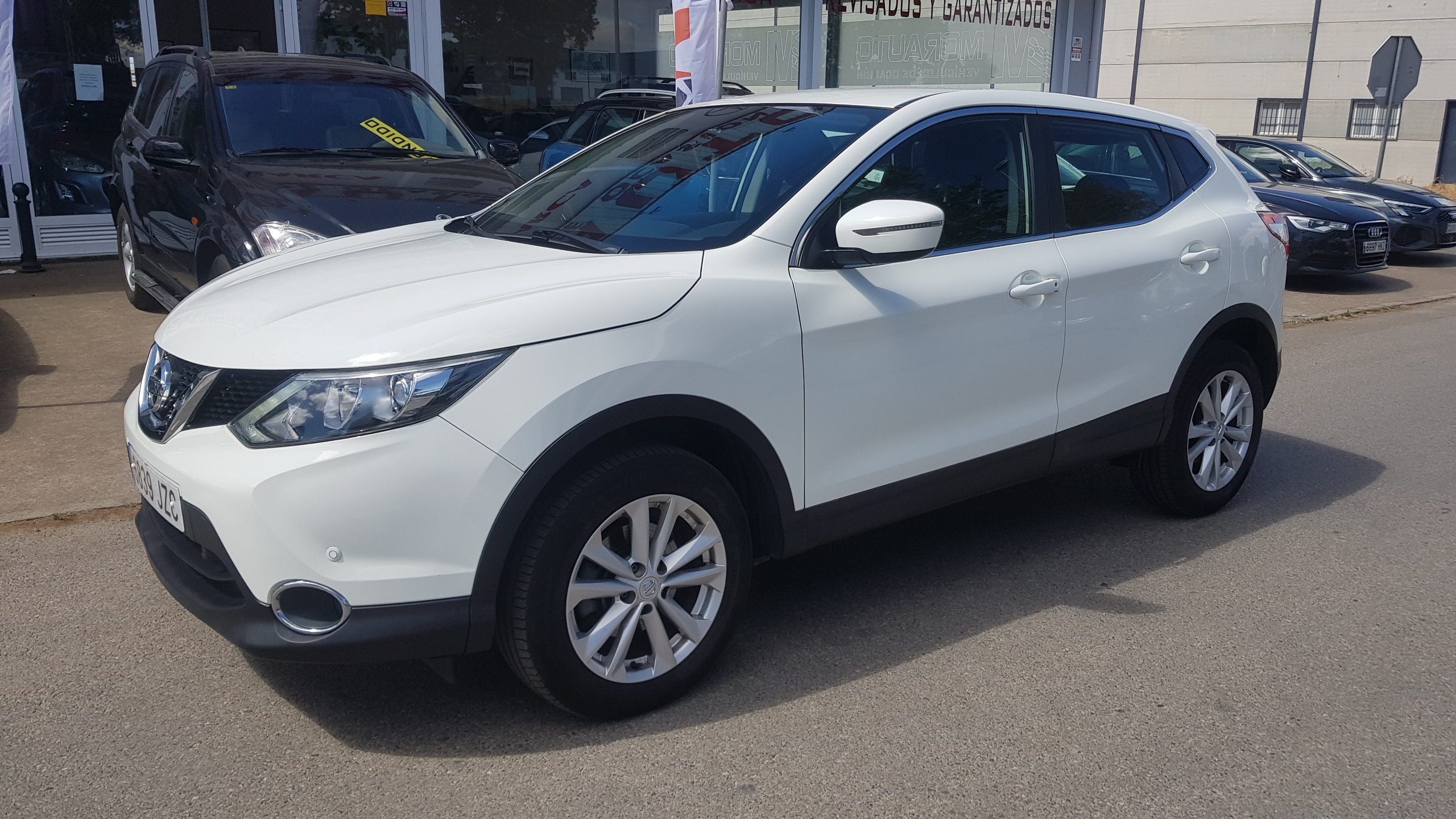 NISSAN QASHQAI 1.5 dCi ACENTA: Catálogo de AUTOMOVILES MORAUTO SL NISSAN QASHQAI 1.5 dCi ACENTA: Catálogo de AUTOMOVILES MORAUTO SL