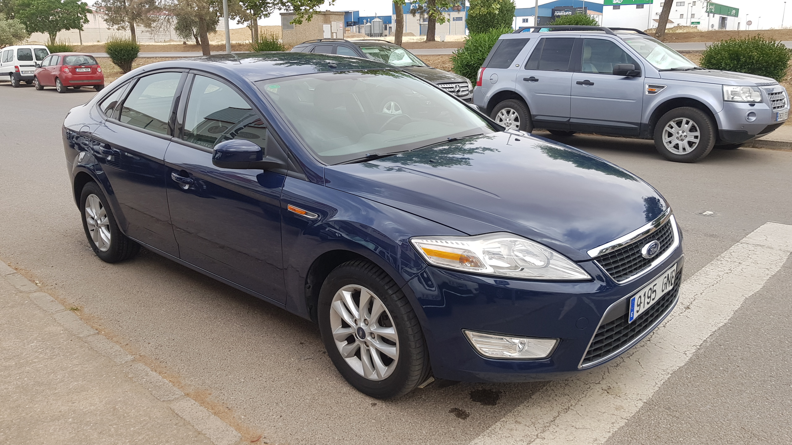 Ford Mondeo 1.8 TDCi 125 Trend: Catálogo de AUTOMOVILES MORAUTO SL Ford Mondeo 1.8 TDCi 125 Trend: Catálogo de AUTOMOVILES MORAUTO SL