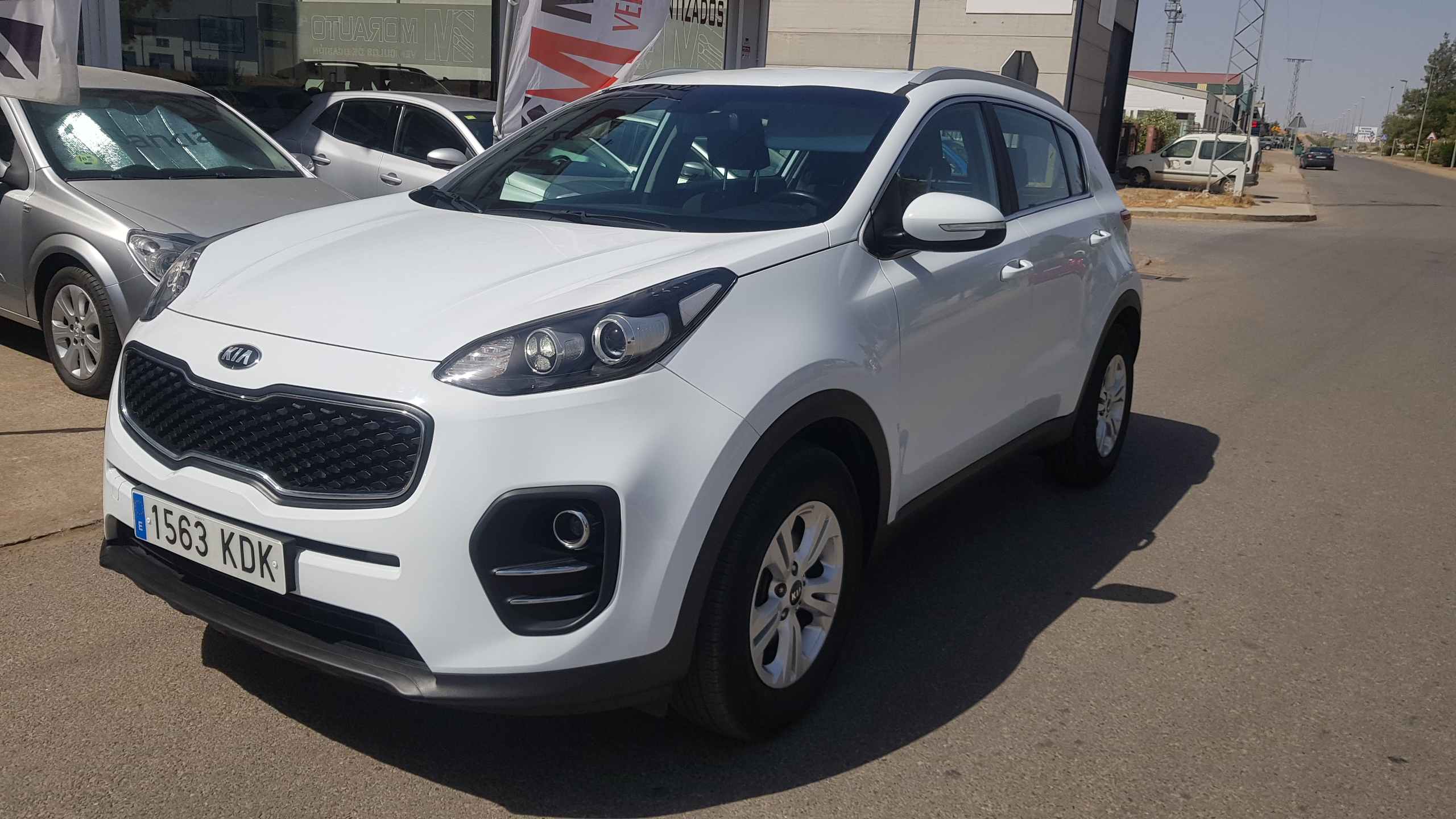 KIA Sportage 1.7 CRDi VGT 85 kW Concept 4x2 EcoDynam: Catálogo de AUTOMOVILES MORAUTO SL KIA Sportage 1.7 CRDi VGT 85 kW Concept 4x2 EcoDynam: Catálogo de AUTOMOVILES MORAUTO SL