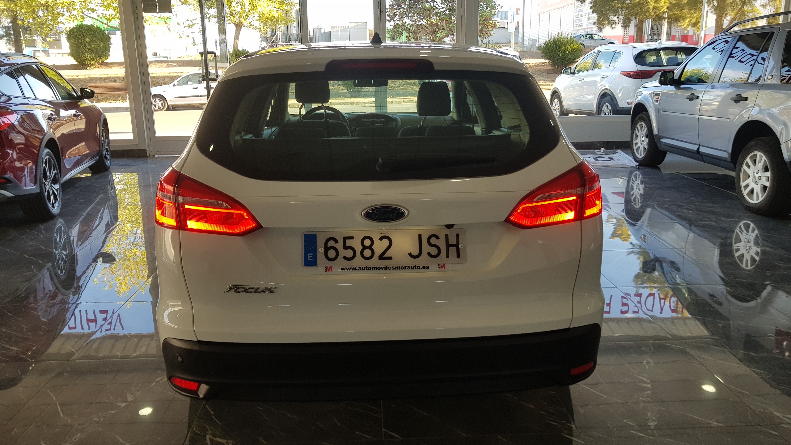 FORD Focus 1.5 TDCi E6 70kW Business Sportbreak: Catálogo de AUTOMOVILES MORAUTO SL FORD Focus 1.5 TDCi E6 70kW Business Sportbreak: Catálogo de AUTOMOVILES MORAUTO SL