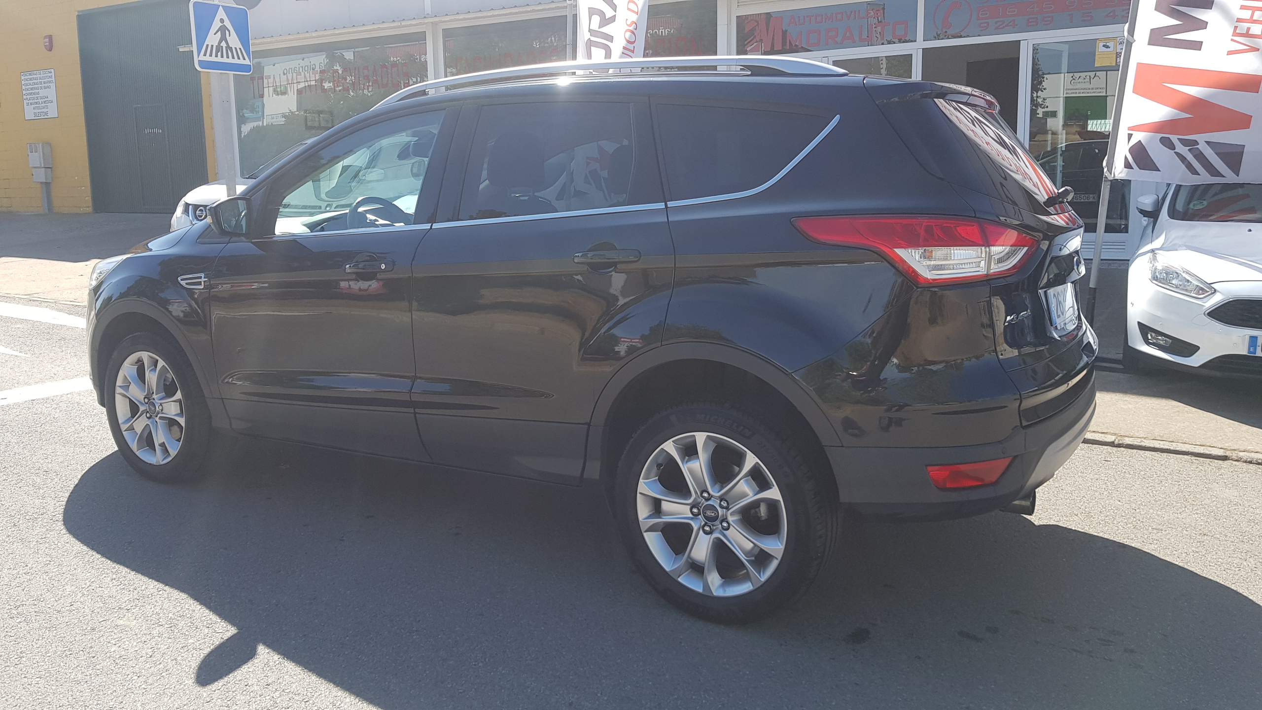 FORD Kuga 2.0 TDCi 140 4x4 Titanium: Catálogo de AUTOMOVILES MORAUTO SL FORD Kuga 2.0 TDCi 140 4x4 Titanium: Catálogo de AUTOMOVILES MORAUTO SL
