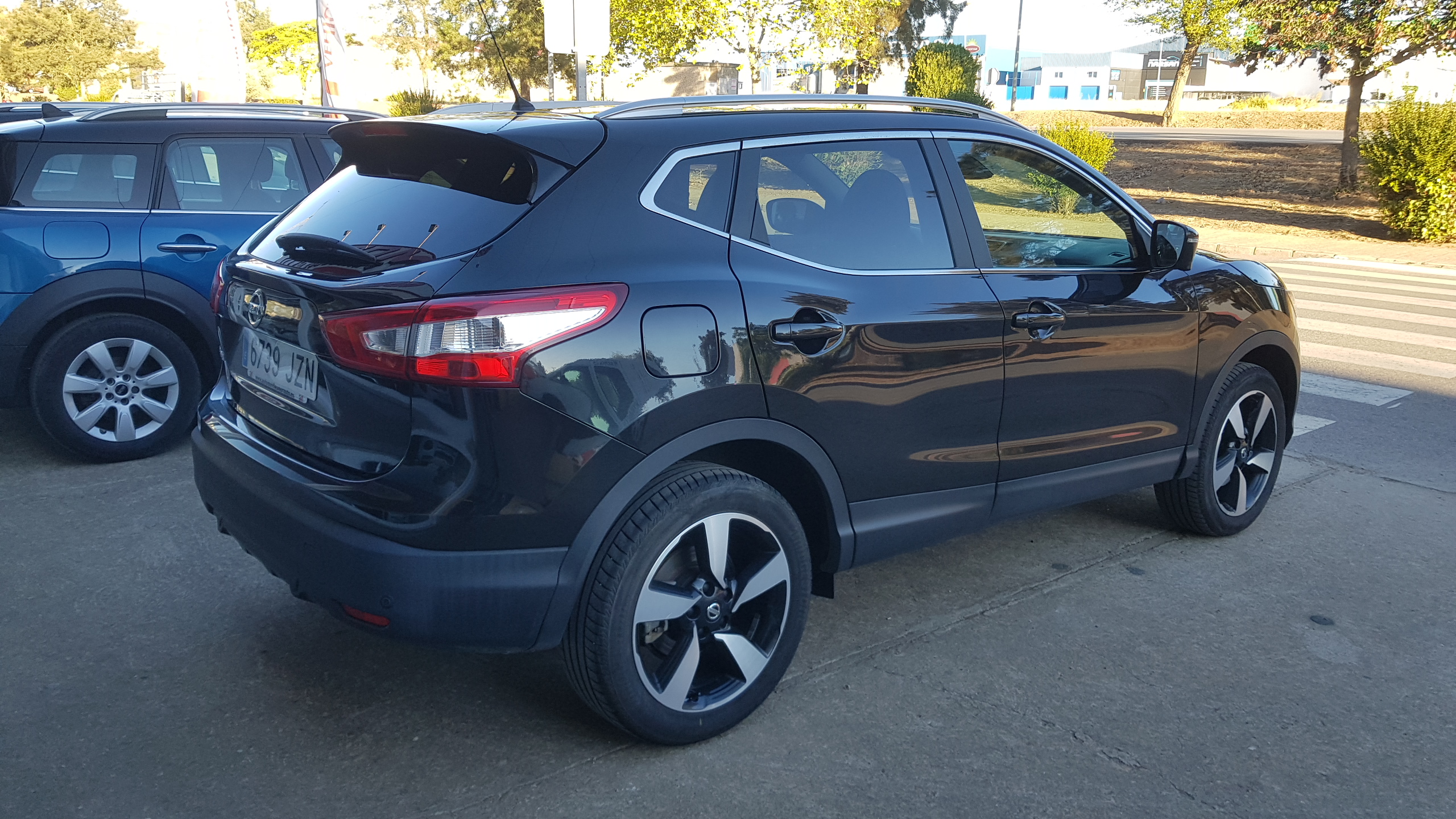 NISSAN QASHQAI 1.5 dCi NCONNECTA: Catálogo de AUTOMOVILES MORAUTO SL NISSAN QASHQAI 1.5 dCi NCONNECTA: Catálogo de AUTOMOVILES MORAUTO SL