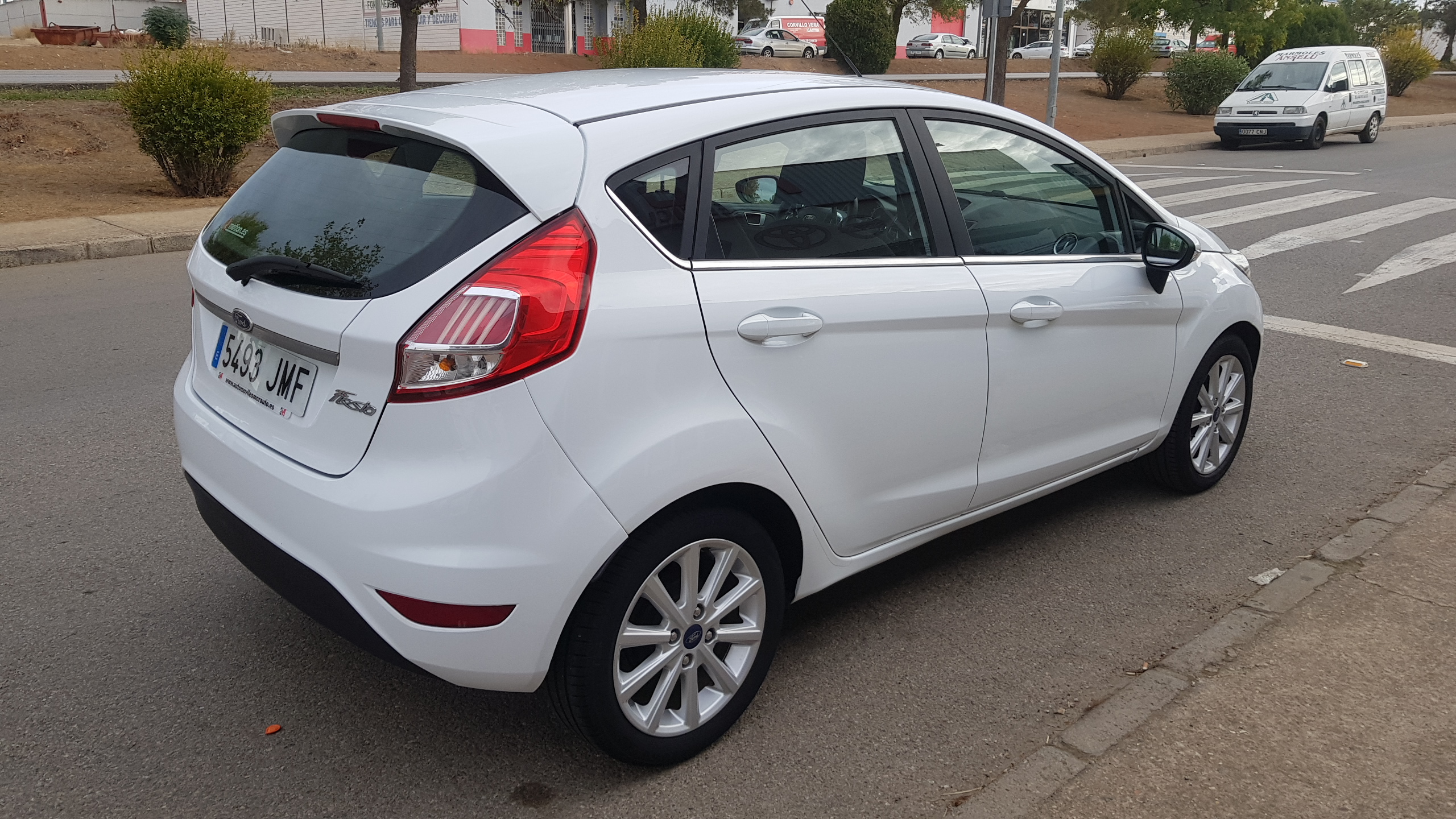 FORD Fiesta 1.5 TDCi 95cv Titanium 5p: Catálogo de AUTOMOVILES MORAUTO SL FORD Fiesta 1.5 TDCi 95cv Titanium 5p: Catálogo de AUTOMOVILES MORAUTO SL