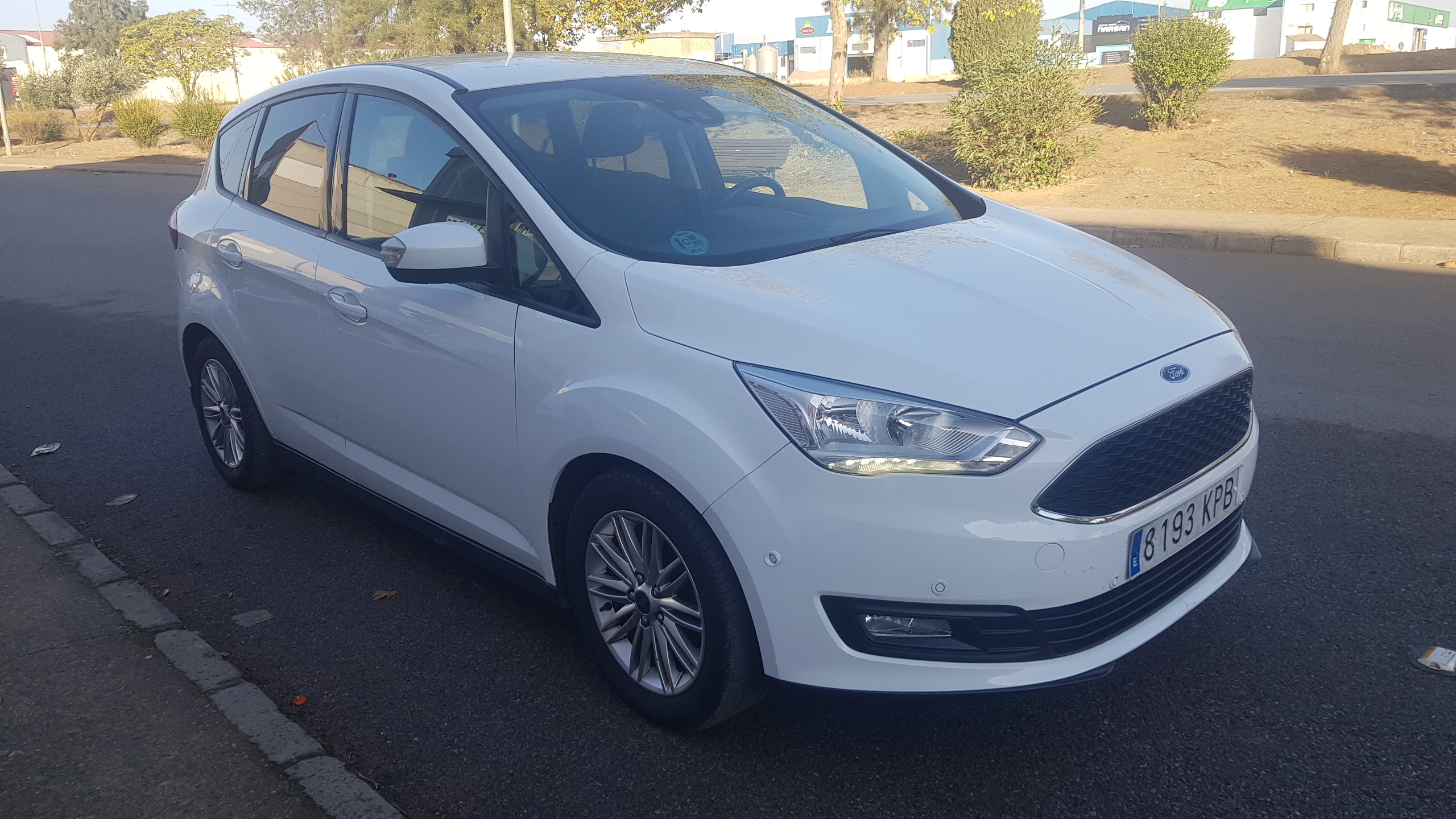 FORD CMax 1.5 TDCi 88kW 120CV Trend: Catálogo de AUTOMOVILES MORAUTO SL FORD CMax 1.5 TDCi 88kW 120CV Trend: Catálogo de AUTOMOVILES MORAUTO SL