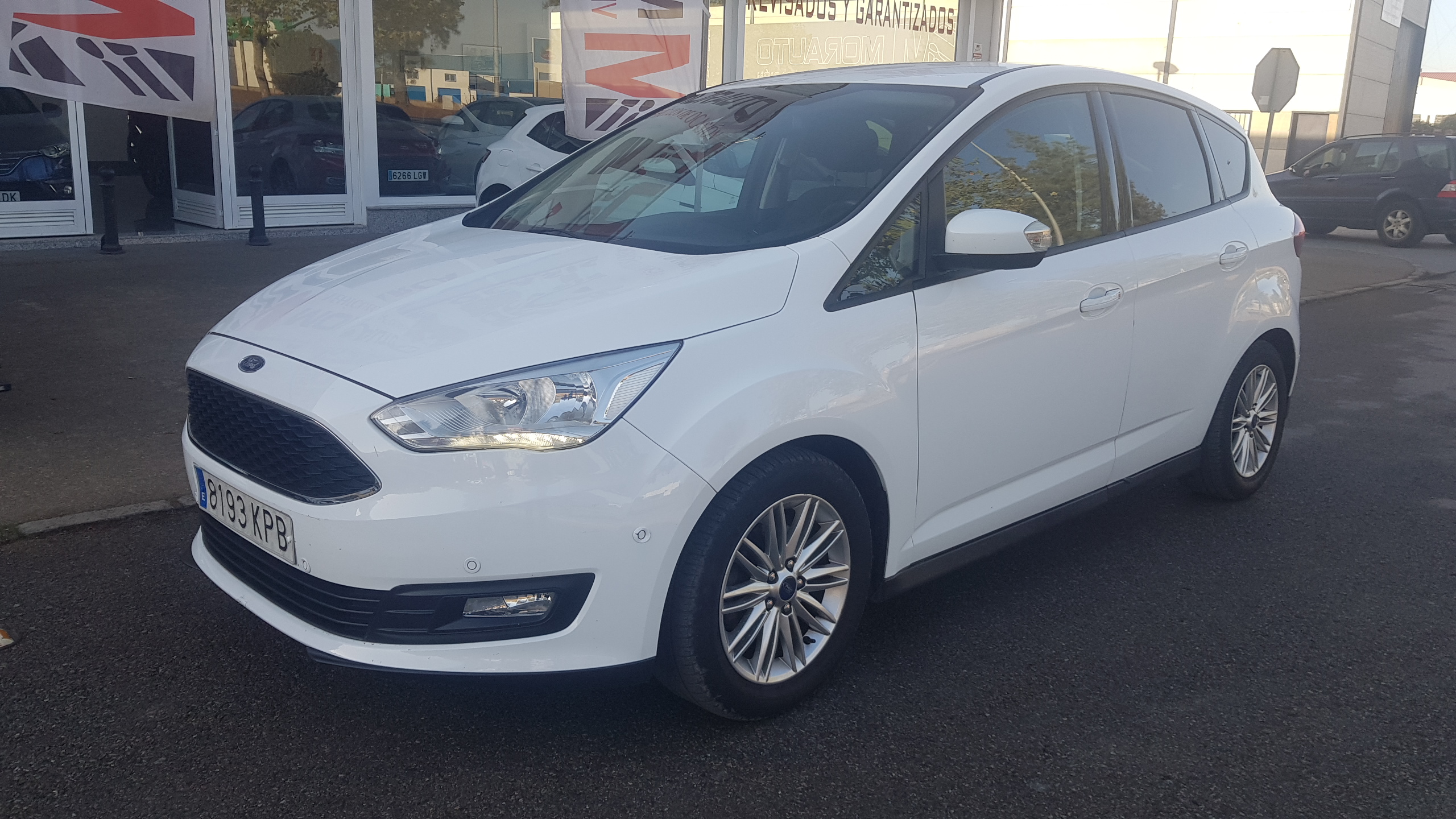 FORD CMax 1.5 TDCi 88kW 120CV Trend: Catálogo de AUTOMOVILES MORAUTO SL FORD CMax 1.5 TDCi 88kW 120CV Trend: Catálogo de AUTOMOVILES MORAUTO SL