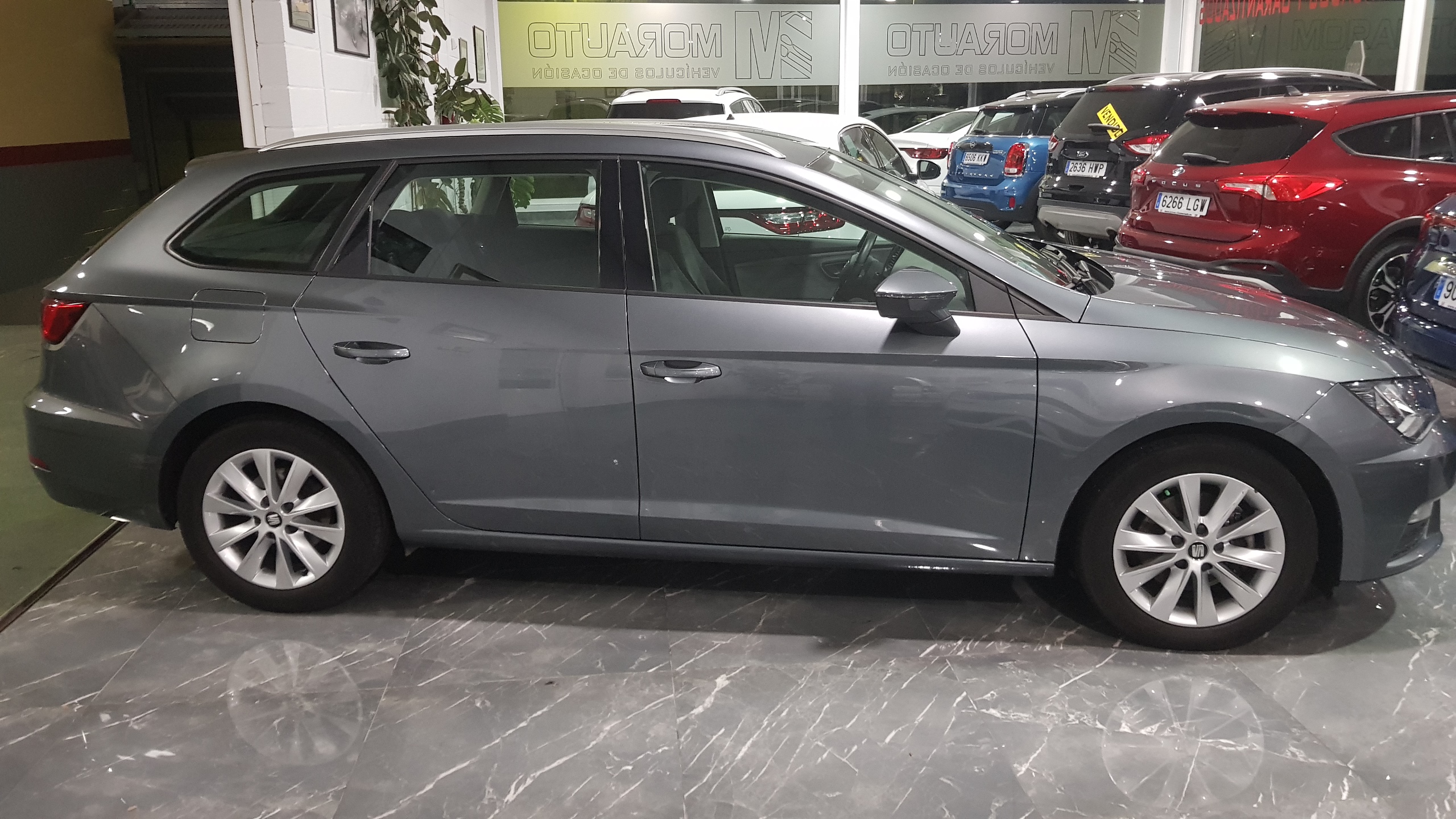 SEAT Leon ST 1.6 TDI 85kW 115CV SS Style Ad Nav: Catálogo de AUTOMOVILES MORAUTO SL SEAT Leon ST 1.6 TDI 85kW 115CV SS Style Ad Nav: Catálogo de AUTOMOVILES MORAUTO SL