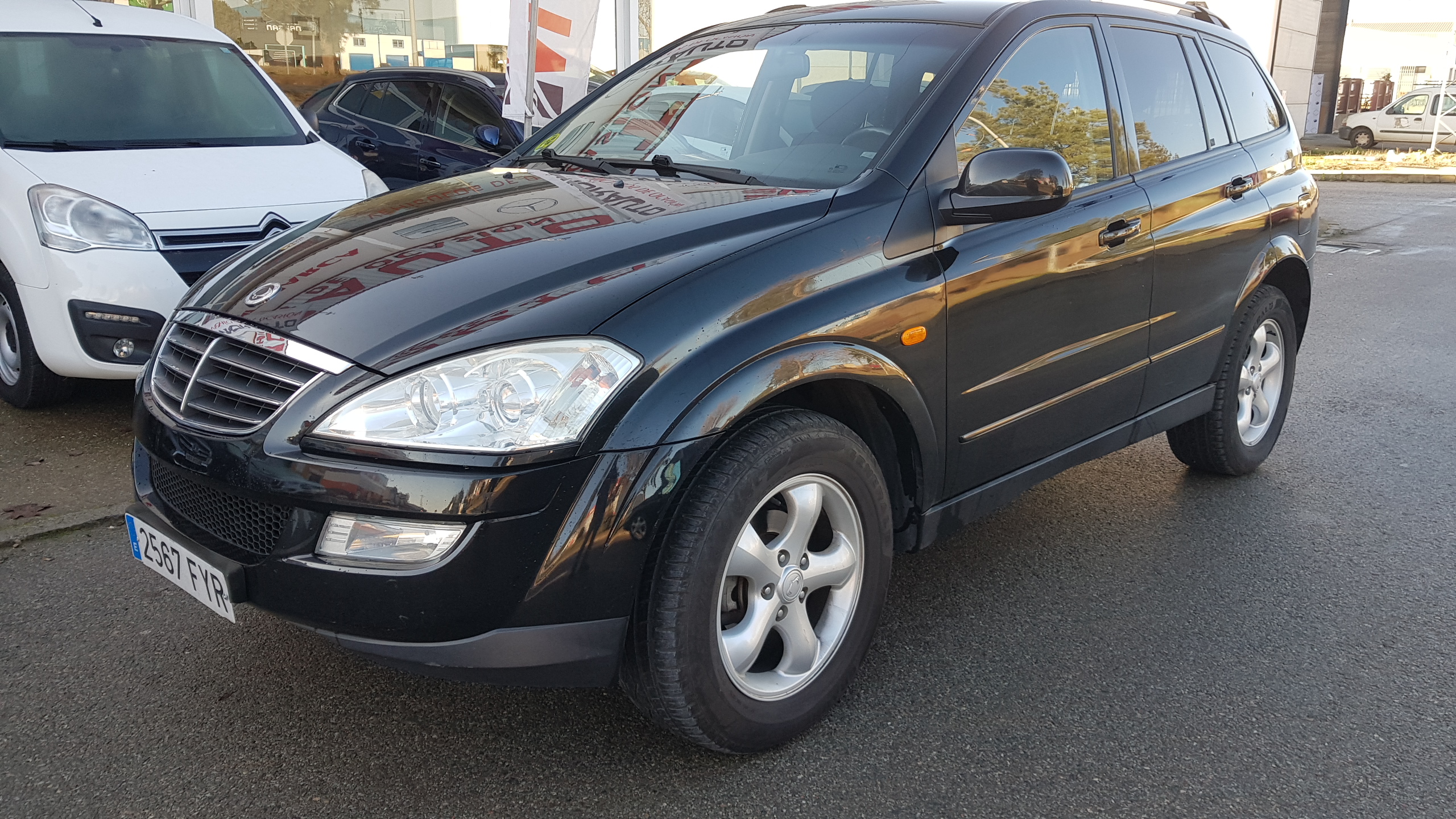 SSANGYONG Kyron 200Xdi: Catálogo de AUTOMOVILES MORAUTO SL SSANGYONG Kyron 200Xdi: Catálogo de AUTOMOVILES MORAUTO SL