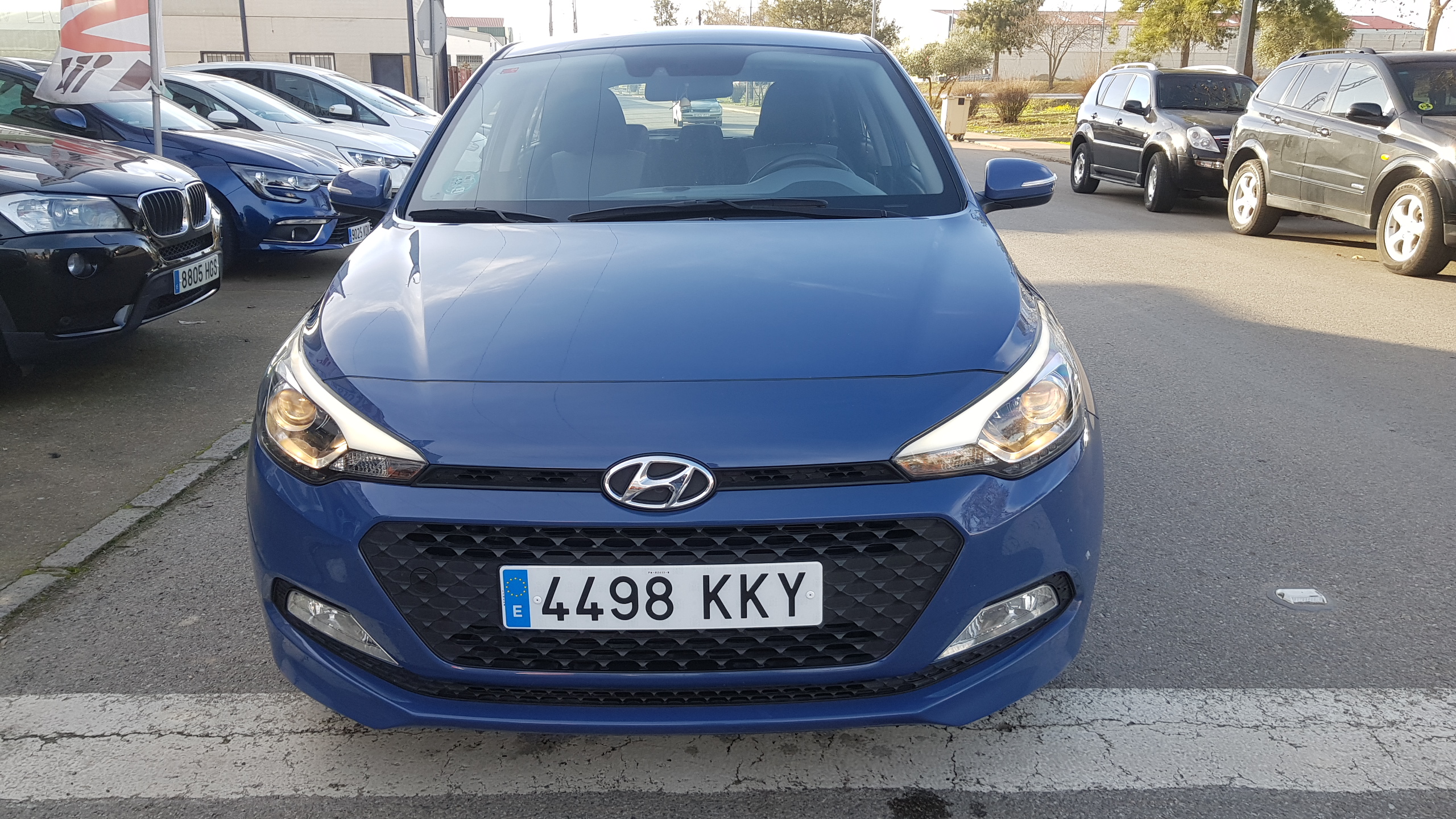 HYUNDAI i20 1.2 MPI Klass: Catálogo de AUTOMOVILES MORAUTO SL HYUNDAI i20 1.2 MPI Klass: Catálogo de AUTOMOVILES MORAUTO SL