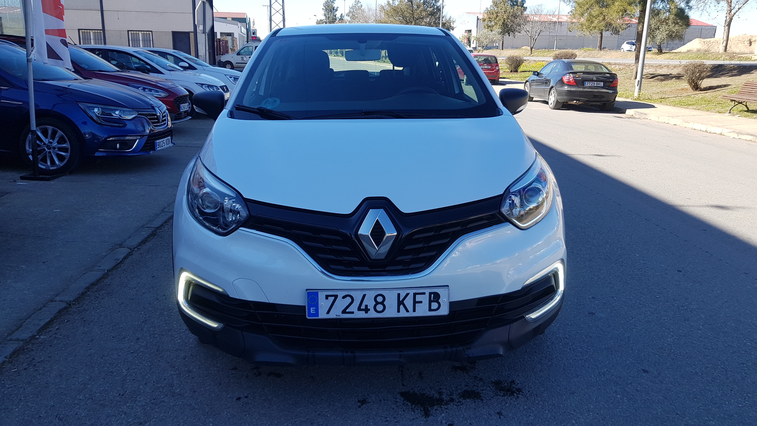 RENAULT Captur Life Energy dCi 66kW 90CV eco2: Catálogo de AUTOMOVILES MORAUTO SL RENAULT Captur Life Energy dCi 66kW 90CV eco2: Catálogo de AUTOMOVILES MORAUTO SL