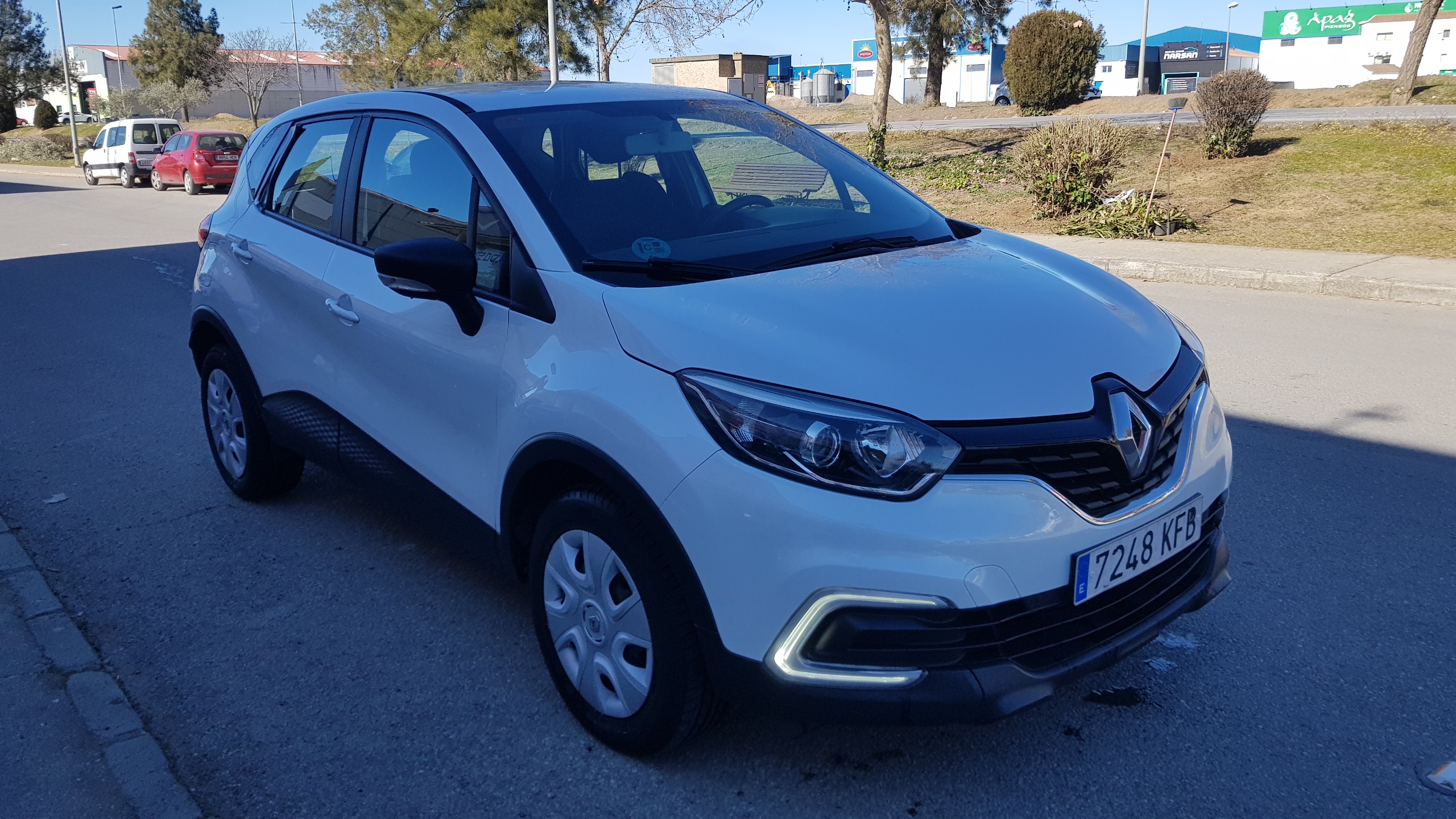 RENAULT Captur Life Energy dCi 66kW 90CV eco2: Catálogo de AUTOMOVILES MORAUTO SL RENAULT Captur Life Energy dCi 66kW 90CV eco2: Catálogo de AUTOMOVILES MORAUTO SL