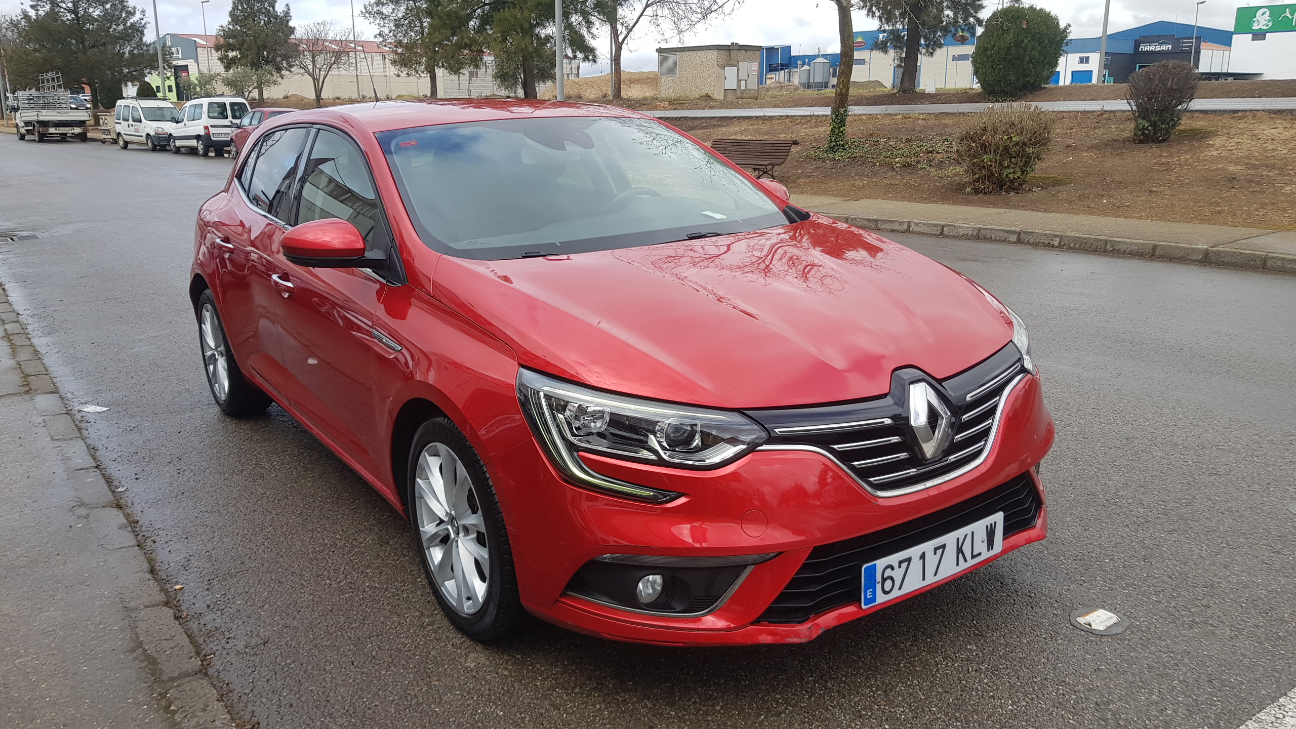 RENAULT Megane Zen Energy dCi 96kW 130CV: Catálogo de AUTOMOVILES MORAUTO SL RENAULT Megane Zen Energy dCi 96kW 130CV: Catálogo de AUTOMOVILES MORAUTO SL