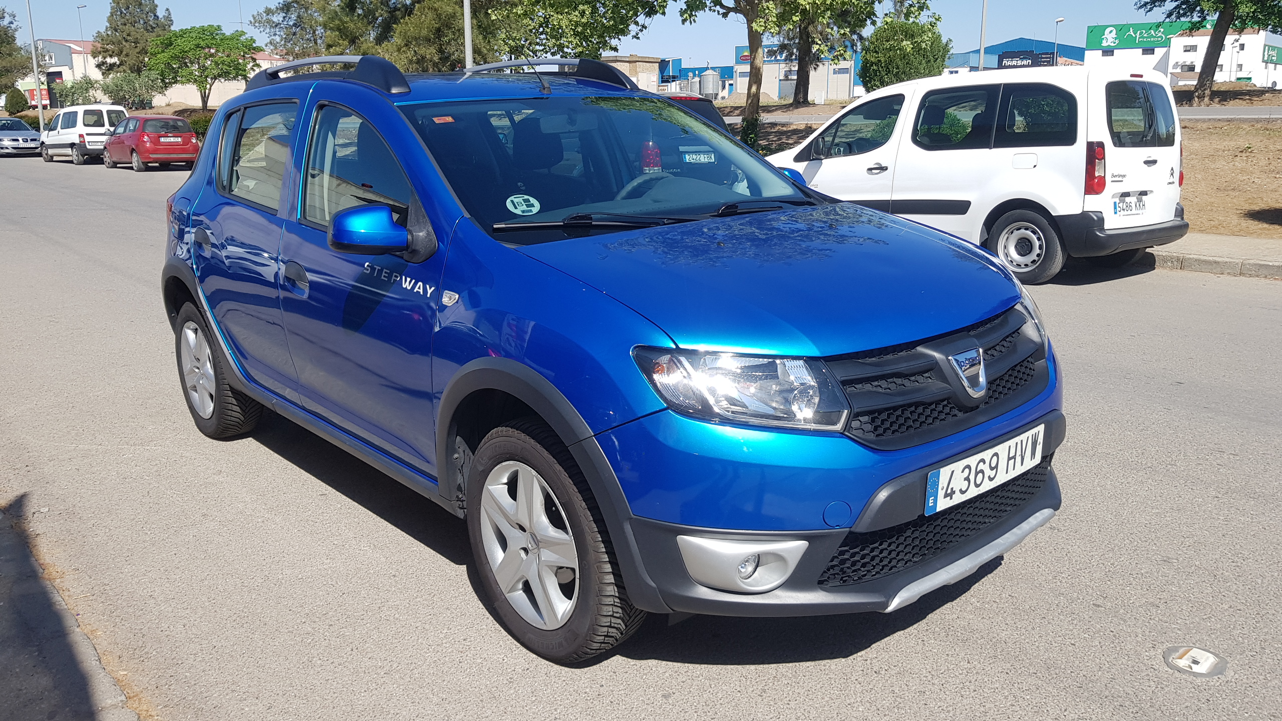DACIA Sandero Stepway dCi 90: Catálogo de AUTOMOVILES MORAUTO SL DACIA Sandero Stepway dCi 90: Catálogo de AUTOMOVILES MORAUTO SL