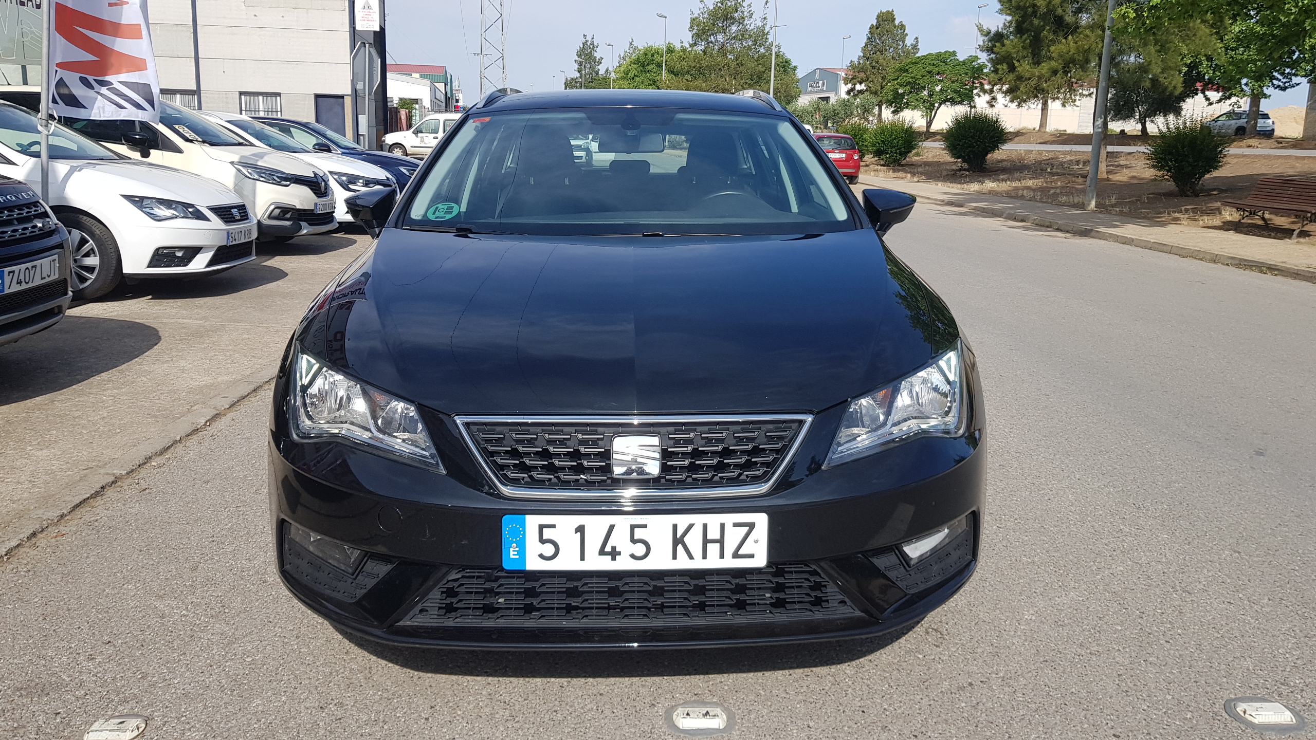 SEAT Leon ST 1.6 TDI 85kW 115CV DSG7 StSp Style: Catálogo de AUTOMOVILES MORAUTO SL SEAT Leon ST 1.6 TDI 85kW 115CV DSG7 StSp Style: Catálogo de AUTOMOVILES MORAUTO SL