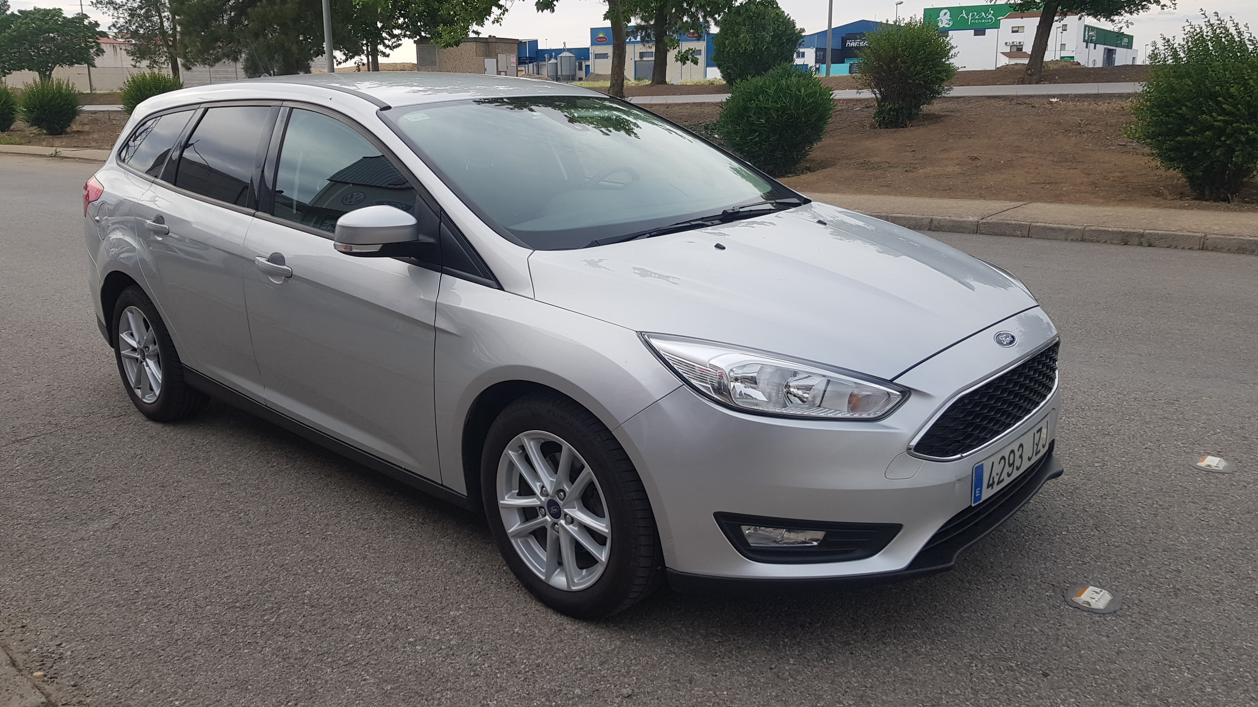 FORD Focus 1.5 TDCi E6 88kW Business Sportbreak: Catálogo de AUTOMOVILES MORAUTO SL FORD Focus 1.5 TDCi E6 88kW Business Sportbreak: Catálogo de AUTOMOVILES MORAUTO SL