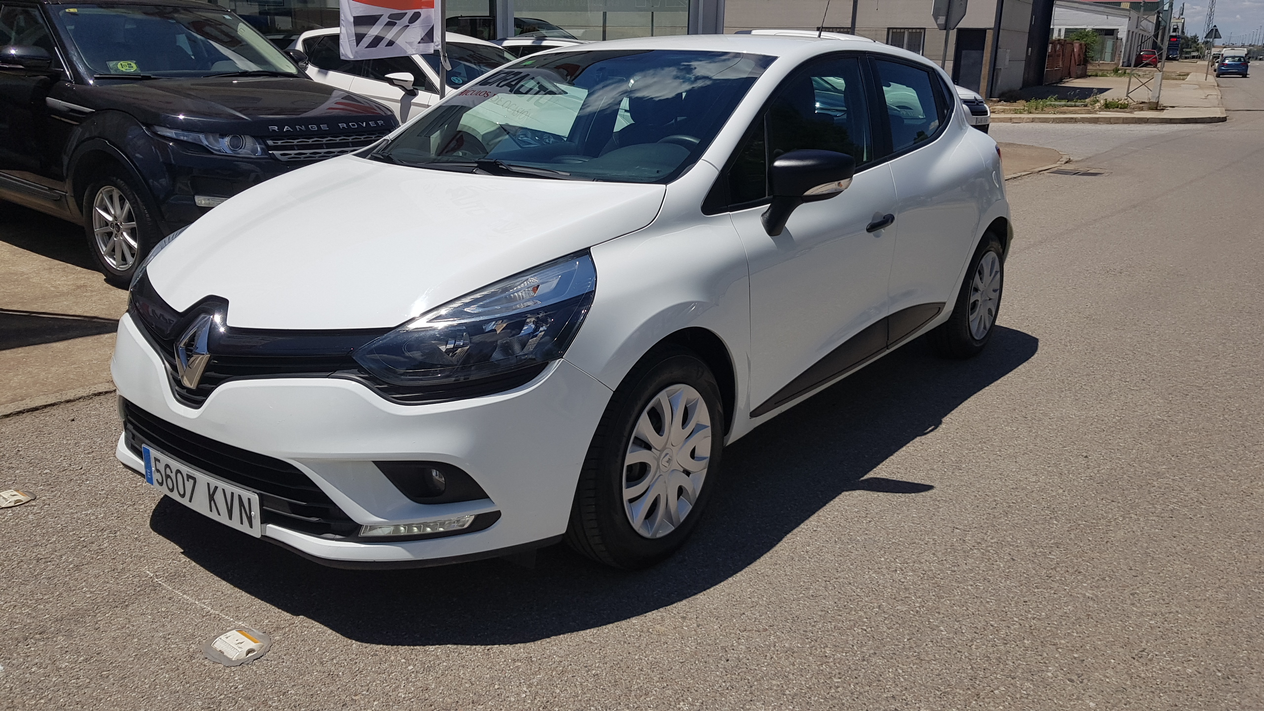 RENAULT Clio Business dCi 55kW 75CV 18: Catálogo de AUTOMOVILES MORAUTO SL RENAULT Clio Business dCi 55kW 75CV 18: Catálogo de AUTOMOVILES MORAUTO SL