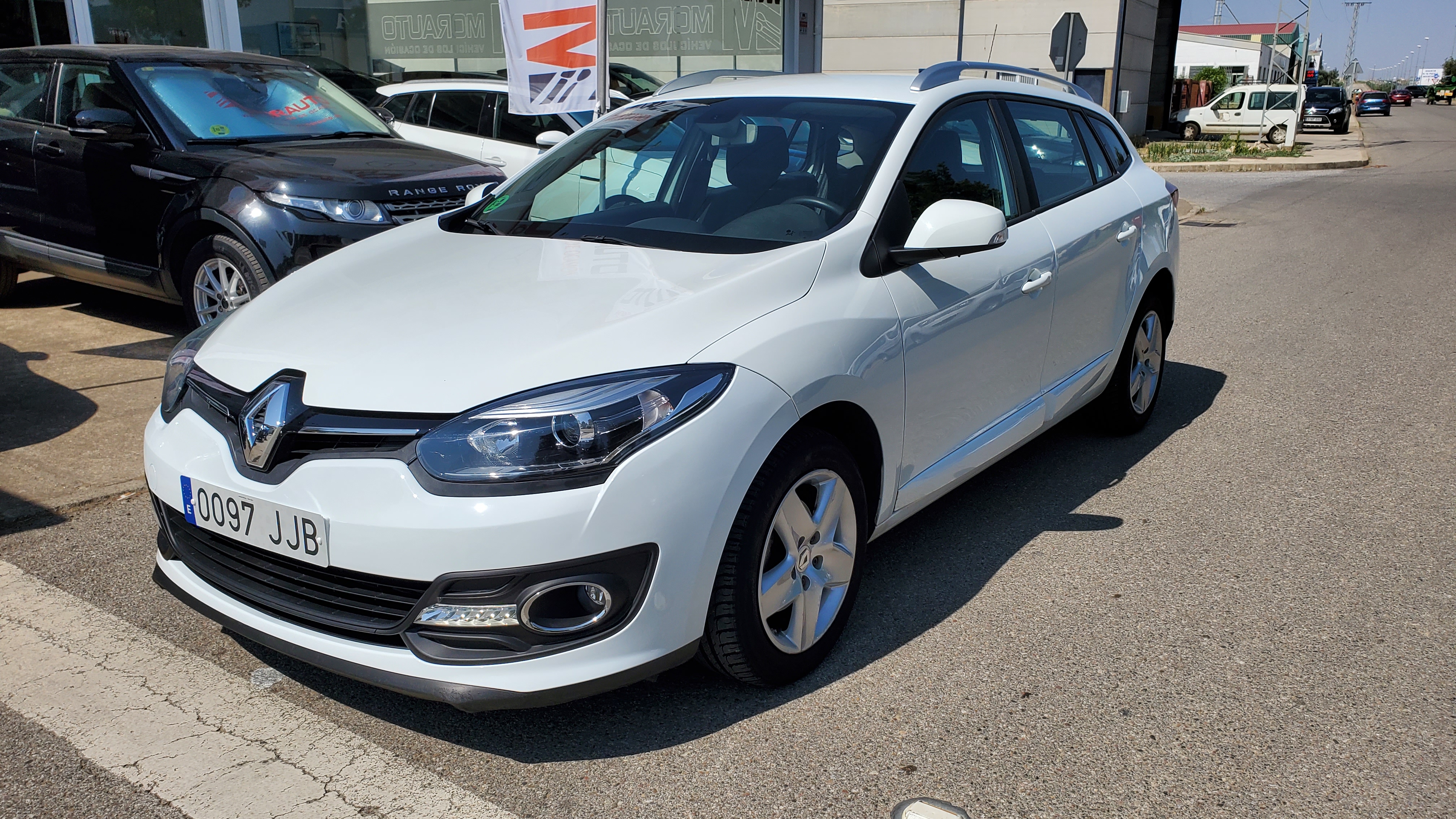 RENAULT Megane Sp. Tou. Business Energy dCi 95 SS E6: Catálogo de AUTOMOVILES MORAUTO SL RENAULT Megane Sp. Tou. Business Energy dCi 95 SS E6: Catálogo de AUTOMOVILES MORAUTO SL