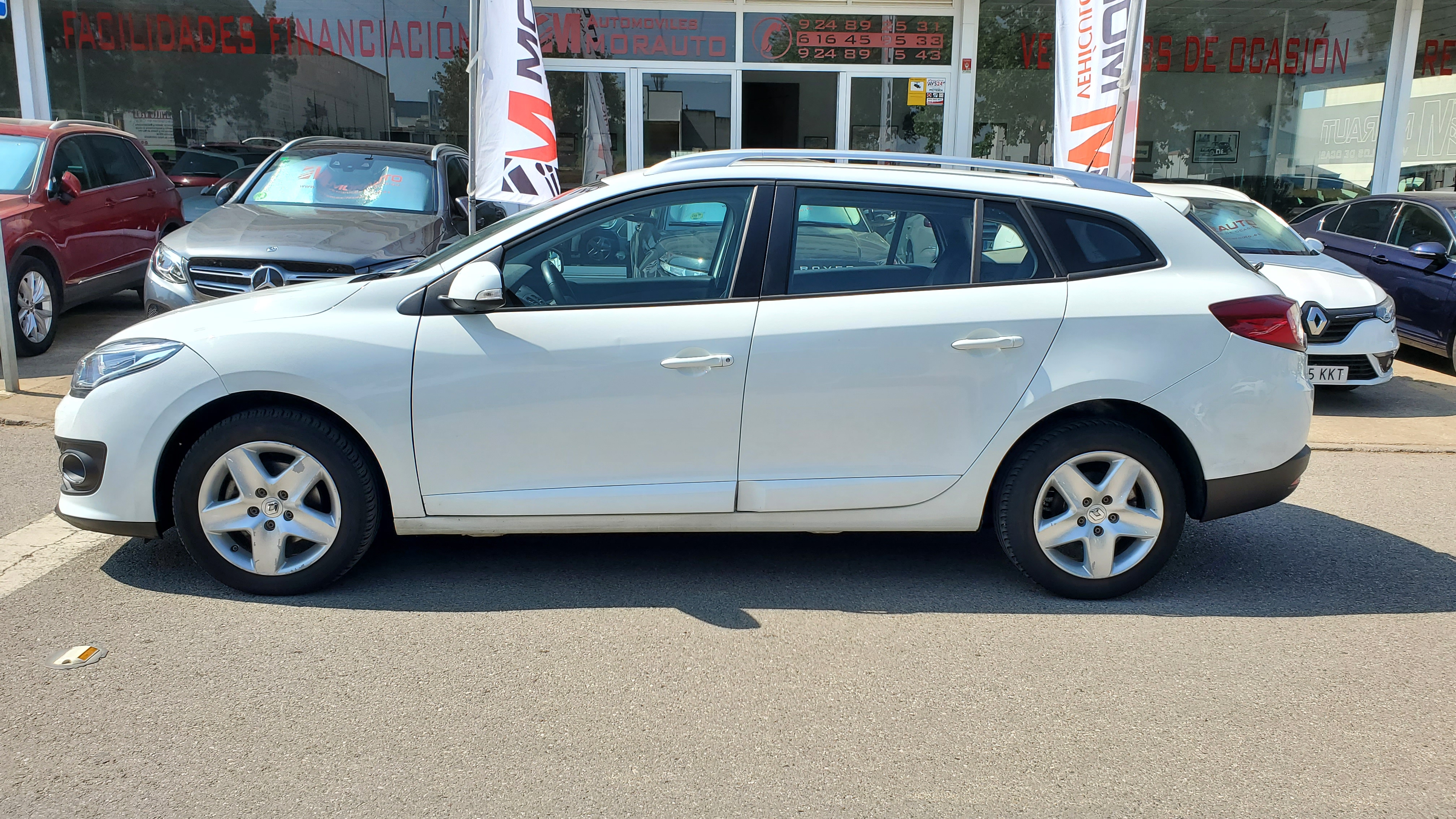 RENAULT Megane Sp. Tou. Business Energy dCi 95 SS E6: Catálogo de AUTOMOVILES MORAUTO SL RENAULT Megane Sp. Tou. Business Energy dCi 95 SS E6: Catálogo de AUTOMOVILES MORAUTO SL