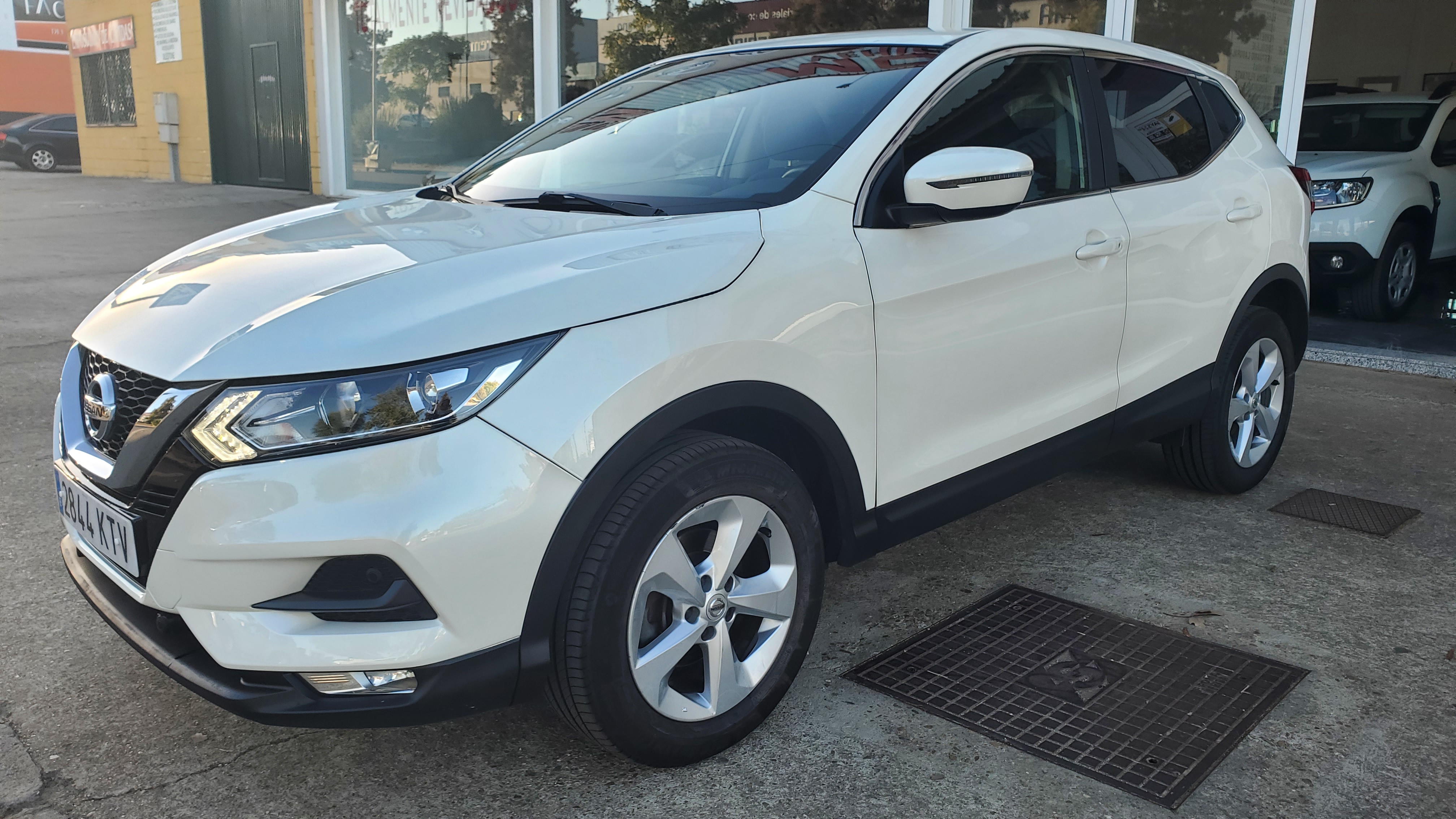 NISSAN QASHQAI dCi 85 kW 115 CV E6D ACENTA: Catálogo de AUTOMOVILES MORAUTO SL NISSAN QASHQAI dCi 85 kW 115 CV E6D ACENTA: Catálogo de AUTOMOVILES MORAUTO SL