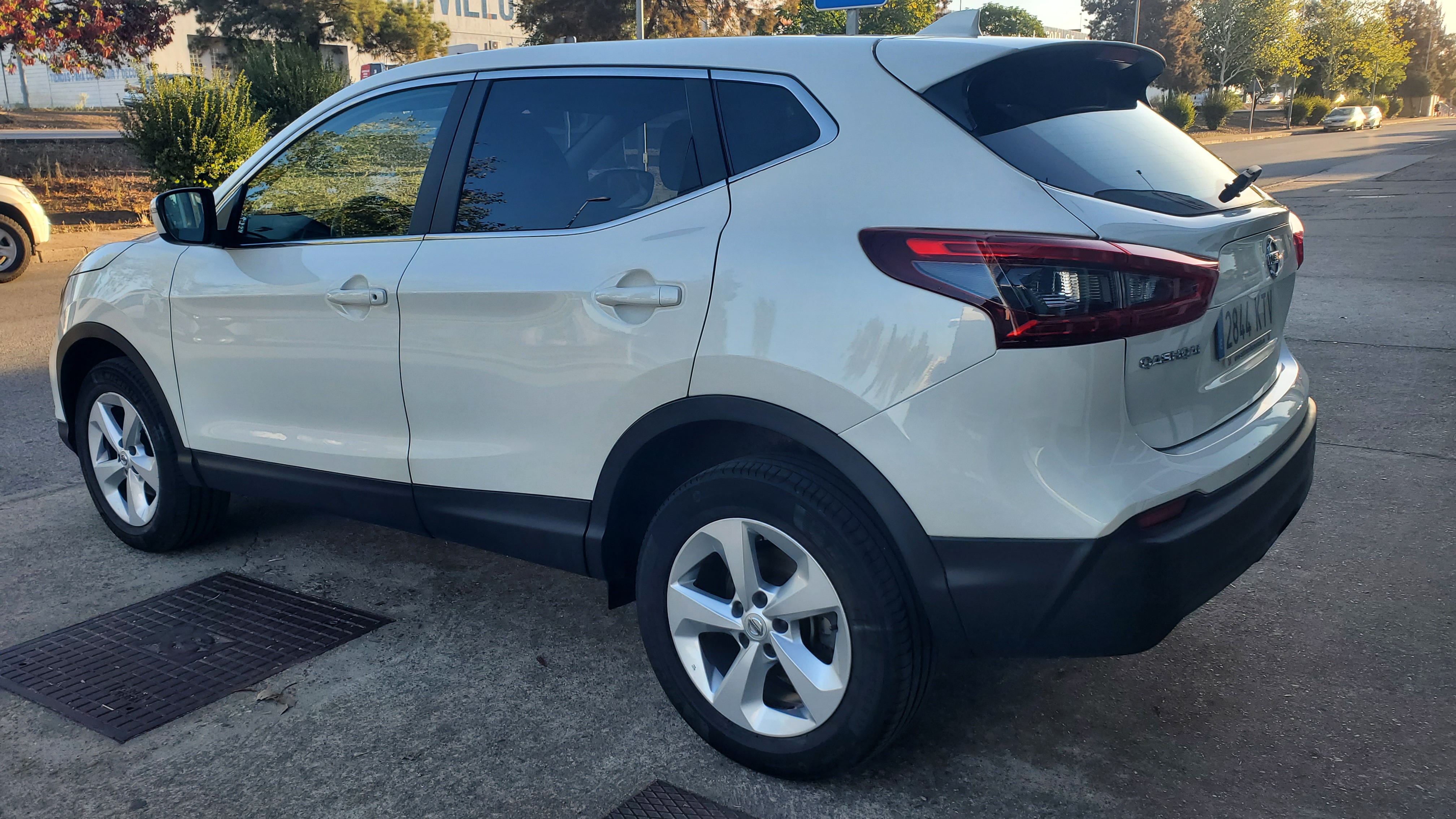 NISSAN QASHQAI dCi 85 kW 115 CV E6D ACENTA: Catálogo de AUTOMOVILES MORAUTO SL NISSAN QASHQAI dCi 85 kW 115 CV E6D ACENTA: Catálogo de AUTOMOVILES MORAUTO SL