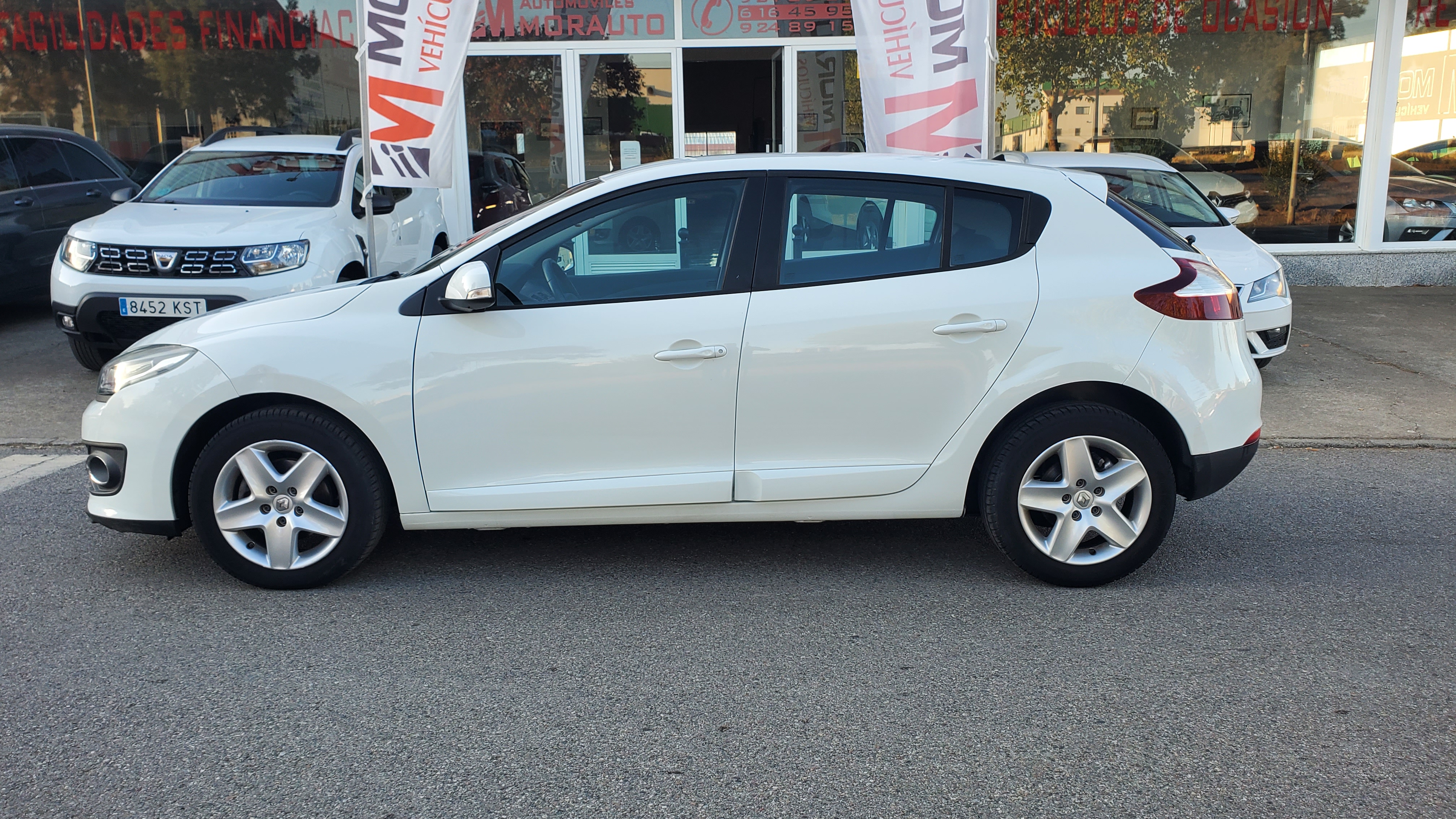 RENAULT Mégane Business Energy dCi 110 SS Euro 6: Catálogo de AUTOMOVILES MORAUTO SL RENAULT Mégane Business Energy dCi 110 SS Euro 6: Catálogo de AUTOMOVILES MORAUTO SL