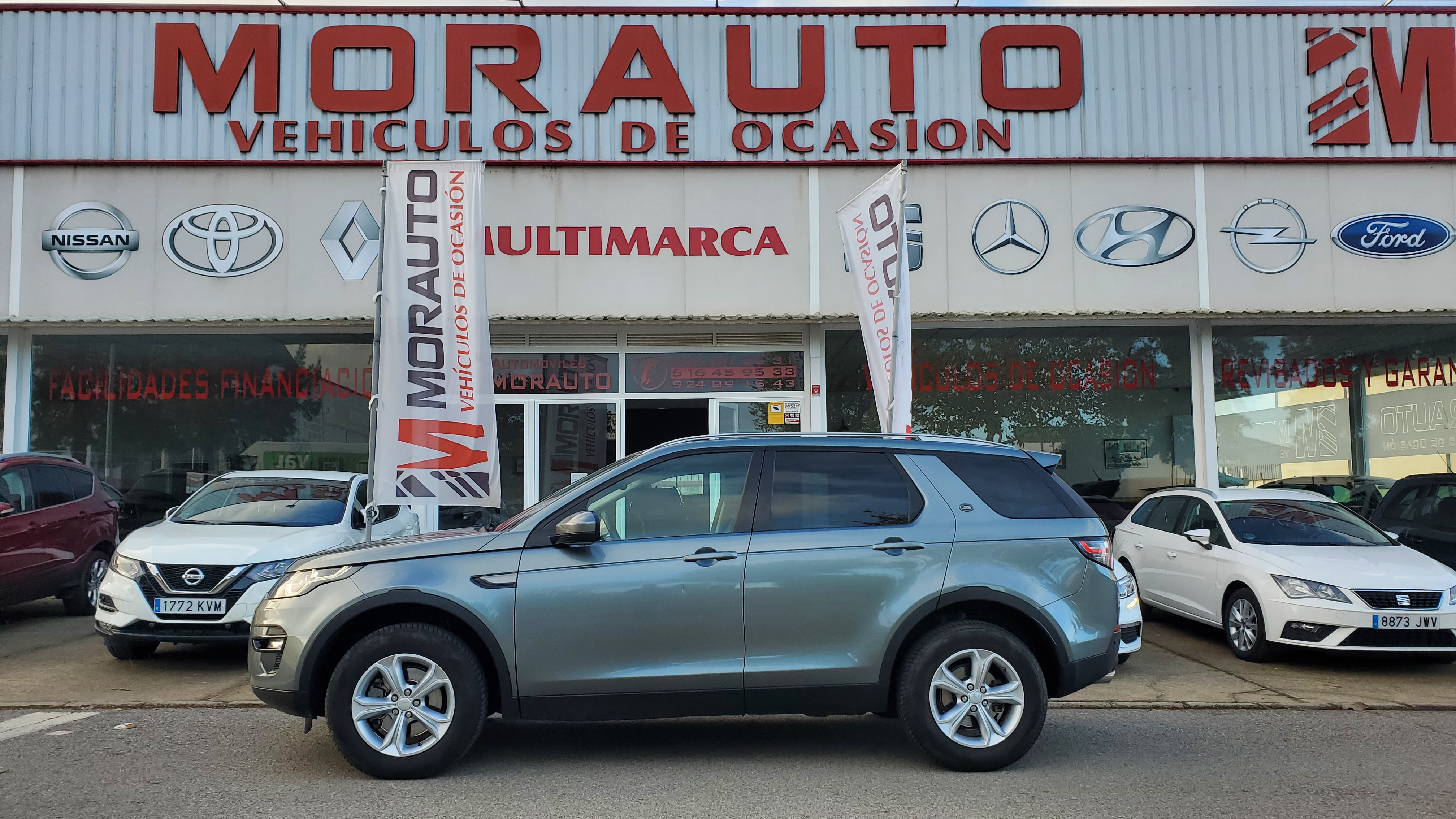 LAND-ROVER Discovery Sport 2.0L TD4 132kW 180CV 4x4 HSE: Catálogo de AUTOMOVILES MORAUTO SL LAND-ROVER Discovery Sport 2.0L TD4 132kW 180CV 4x4 HSE: Catálogo de AUTOMOVILES MORAUTO SL