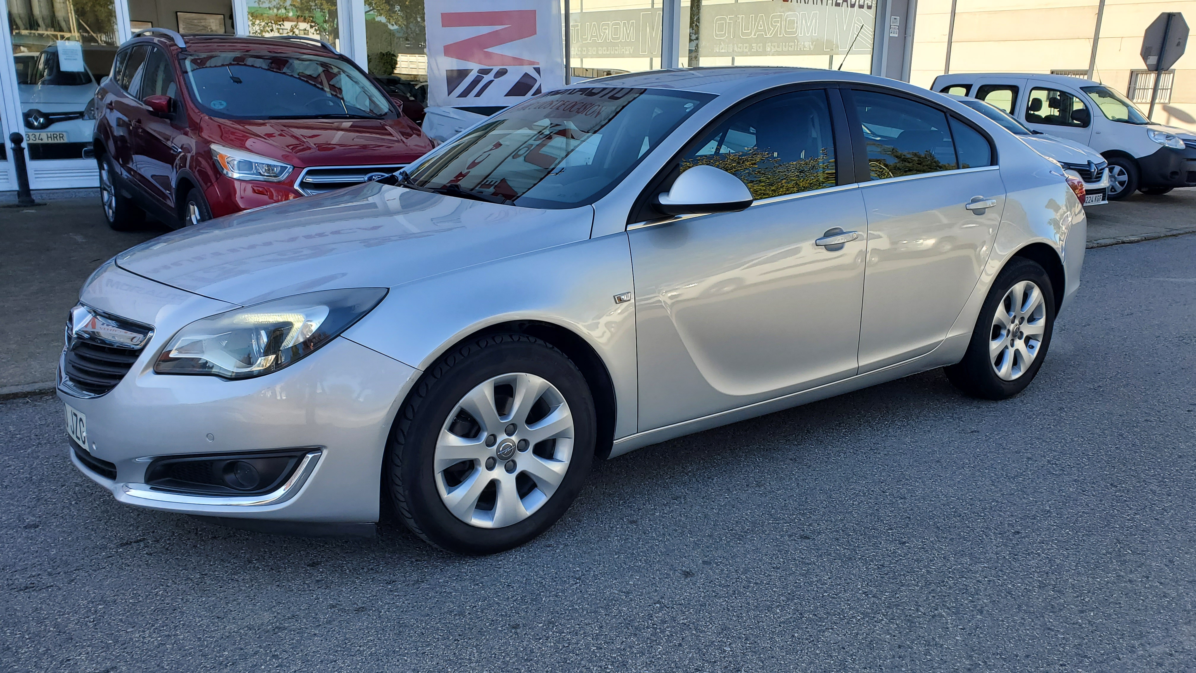 OPEL Insignia 1.6 CDTI SS 88kW 120CV Business: Catálogo de AUTOMOVILES MORAUTO SL OPEL Insignia 1.6 CDTI SS 88kW 120CV Business: Catálogo de AUTOMOVILES MORAUTO SL