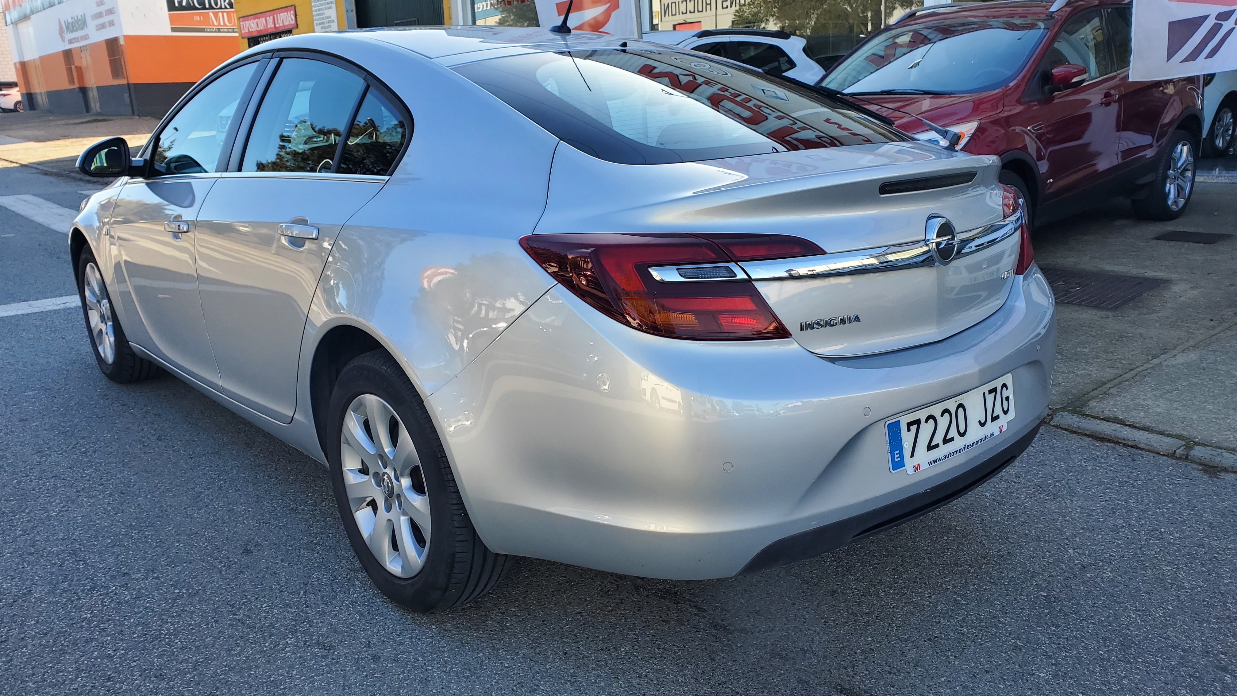 OPEL Insignia 1.6 CDTI SS 88kW 120CV Business: Catálogo de AUTOMOVILES MORAUTO SL OPEL Insignia 1.6 CDTI SS 88kW 120CV Business: Catálogo de AUTOMOVILES MORAUTO SL