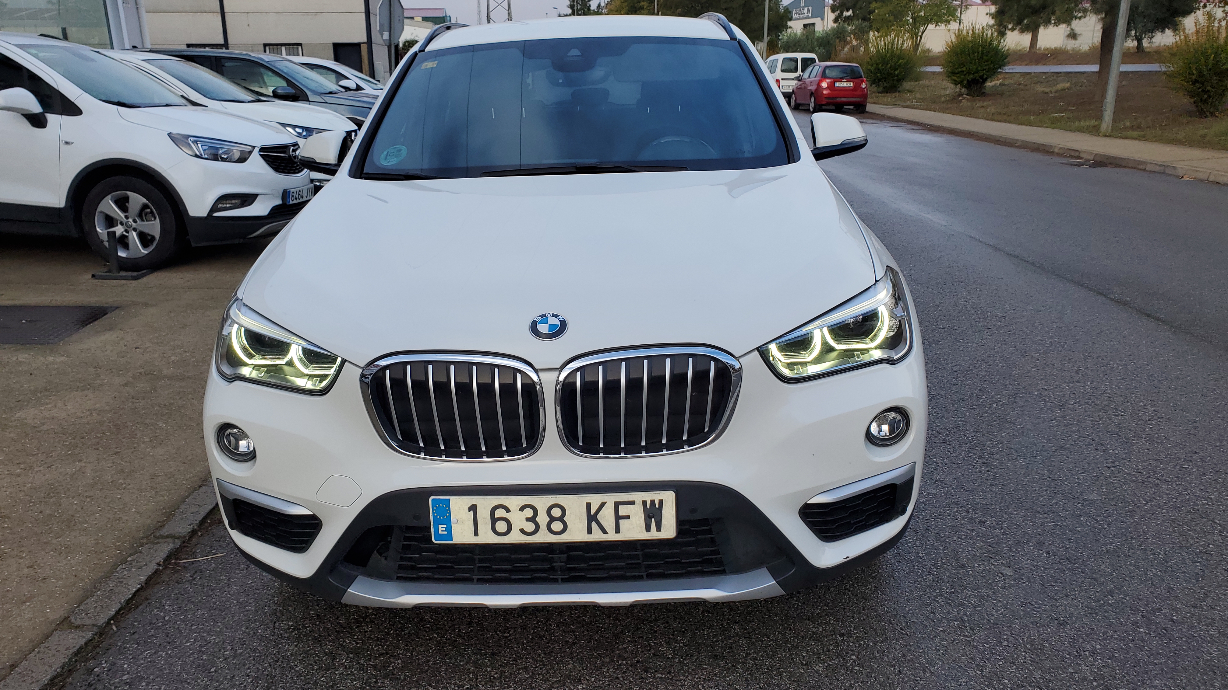 BMW X1 sDrive18d Business: Catálogo de AUTOMOVILES MORAUTO SL BMW X1 sDrive18d Business: Catálogo de AUTOMOVILES MORAUTO SL