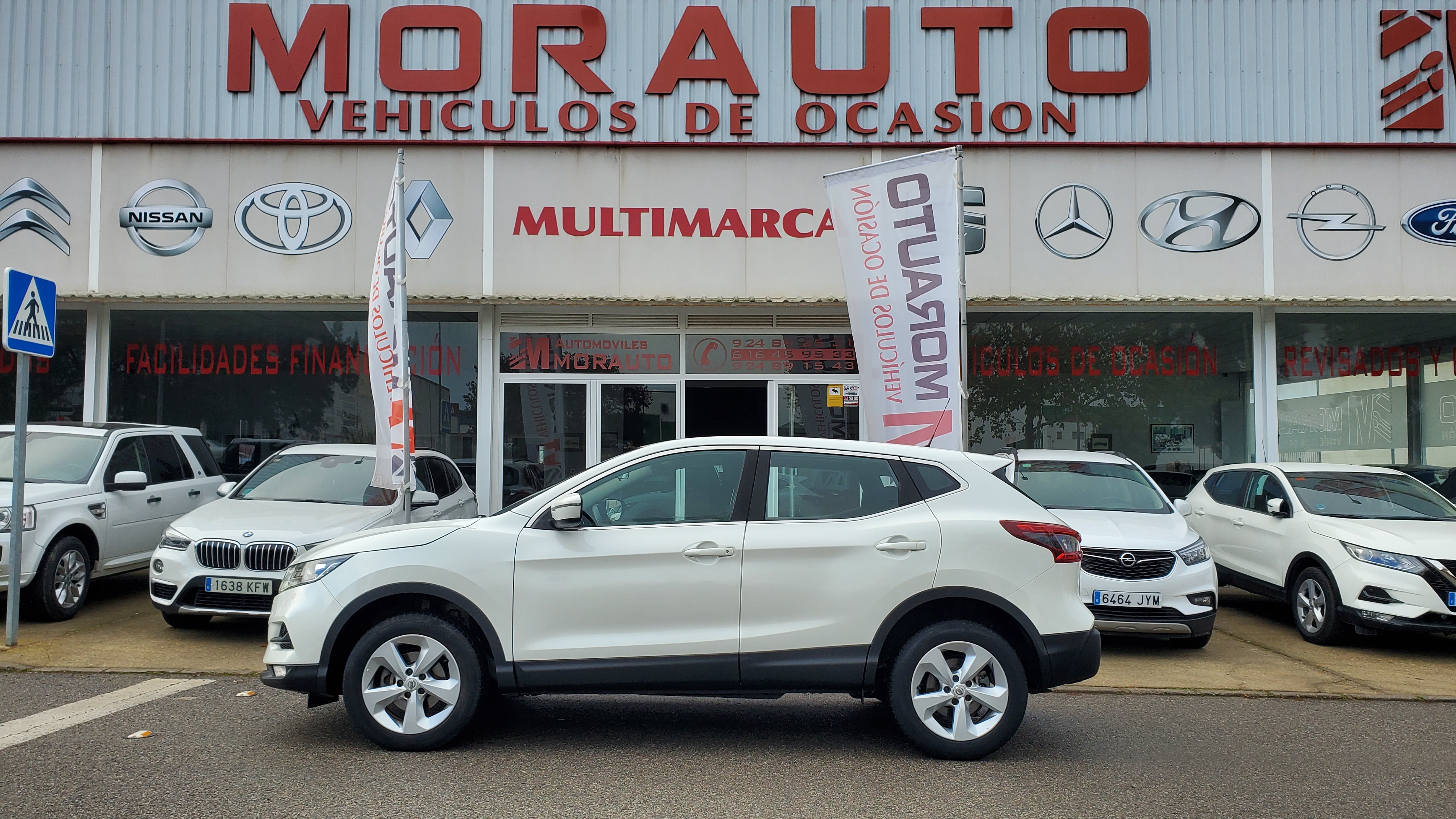 NISSAN QASHQAI dCi 96 kW 130 CV ACENTA: Catálogo de AUTOMOVILES MORAUTO SL NISSAN QASHQAI dCi 96 kW 130 CV ACENTA: Catálogo de AUTOMOVILES MORAUTO SL